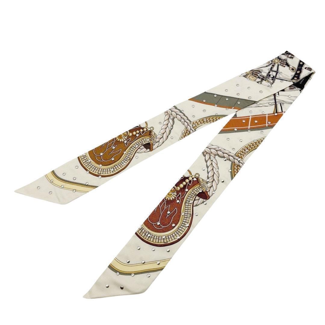 HERMES Scarf Twilly Gran Apala with Studs 5M44