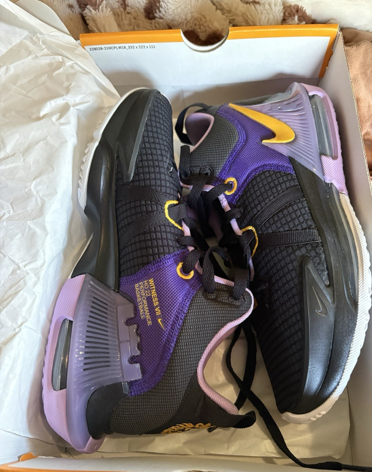 Nike LeBron Witness 7 Lakers Black Gold Lilac DM1123-002 Men's Basketball Shoes