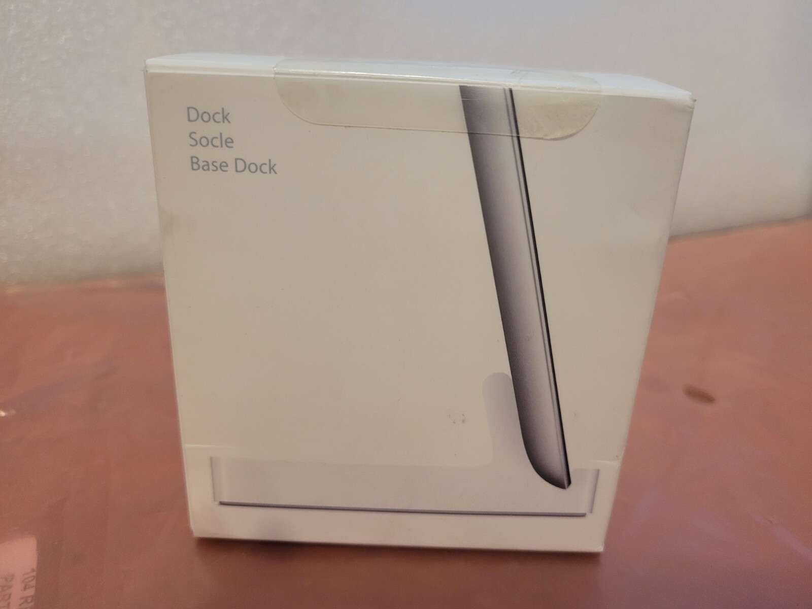 Apple iPad Docking Station - MC940ZM/A - Model A1381