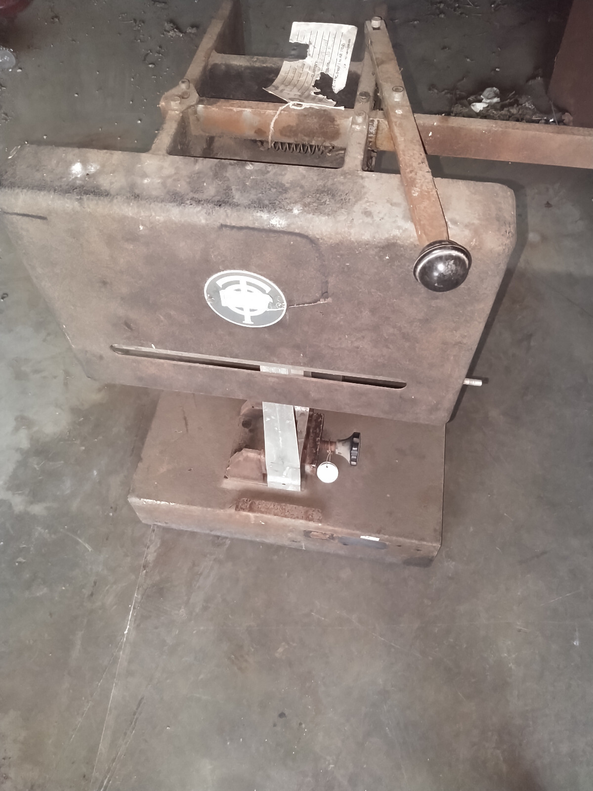 Tinius Olson Plastic Impact Tester