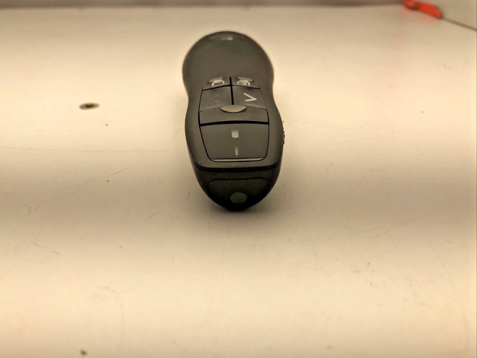 Logitech Presentation Power Point R400 Remote + USB C-U0014 Receiver & case