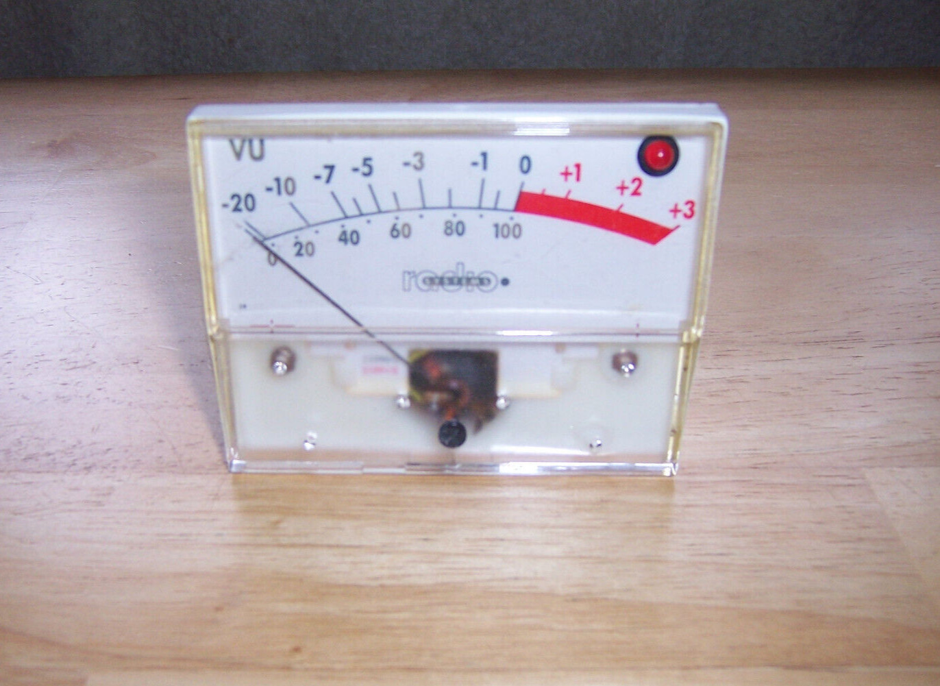 Sifam (Radio Systems) VU Meter, 0-6mA Fe/Nfe,  Made in England