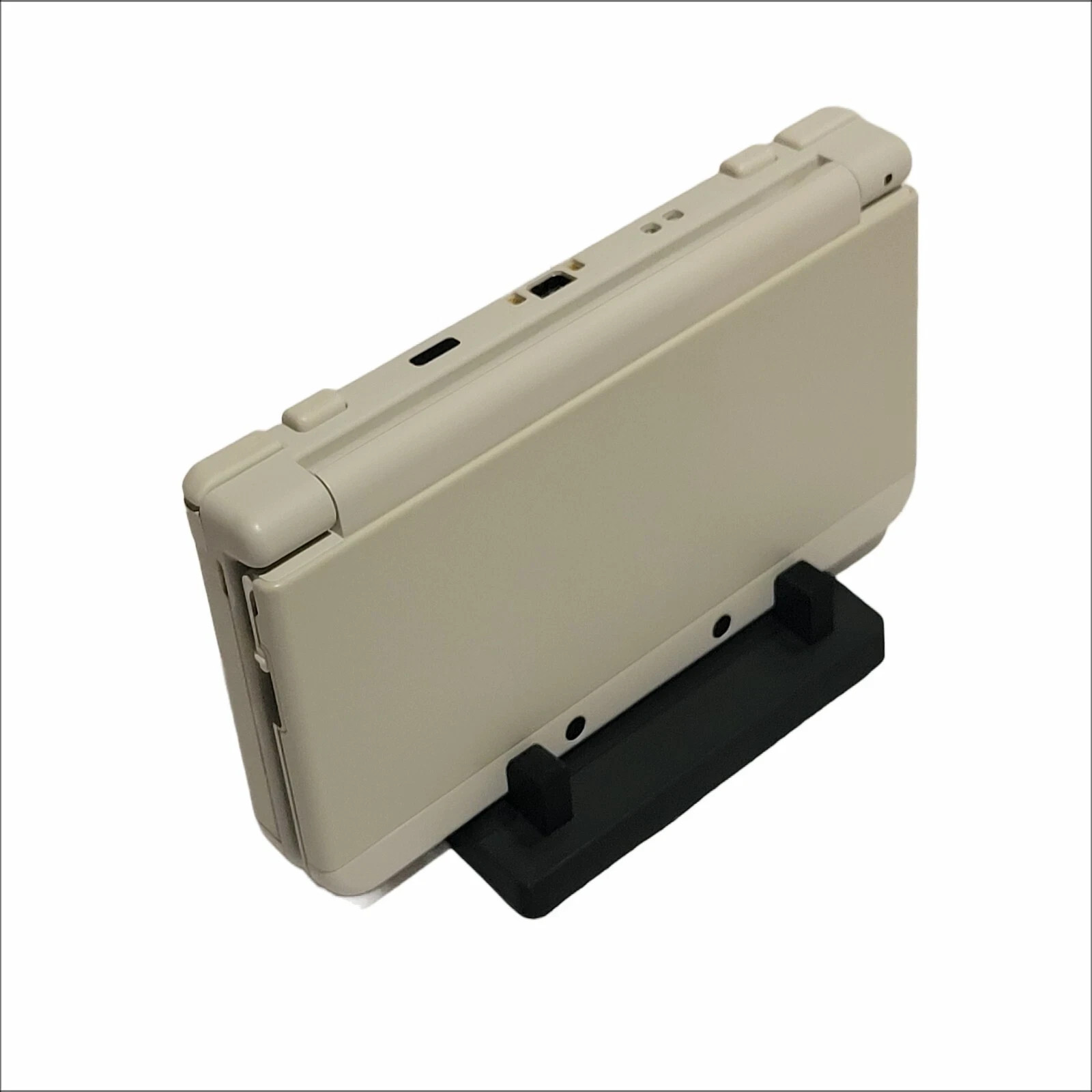 2 Pack Nintendo 3DS Stands For 3DS, 3DS XL, New 3DS, New 3DS XL