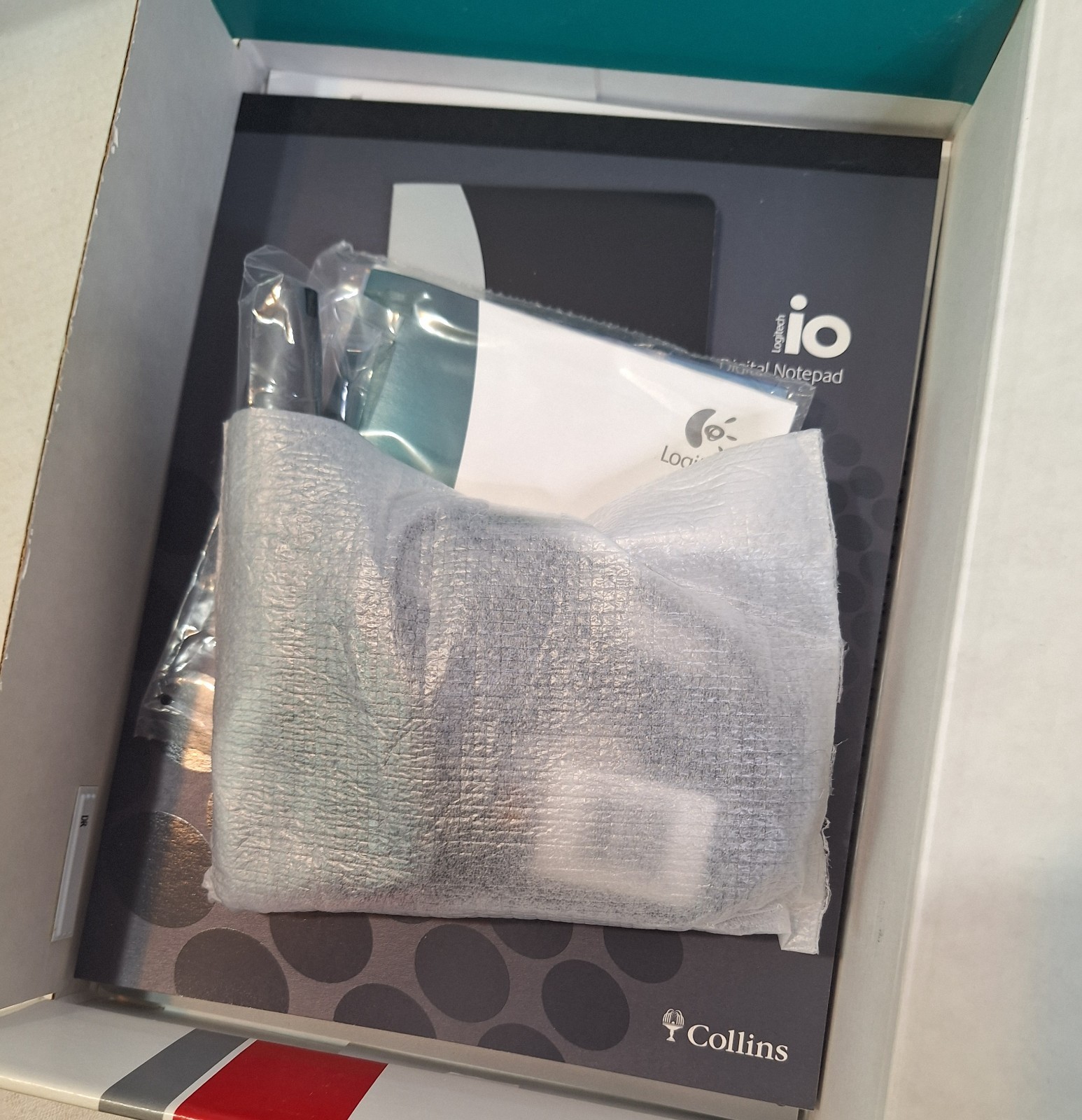 Logitech io2 Digital Pen Writing System (965118-0403) open box