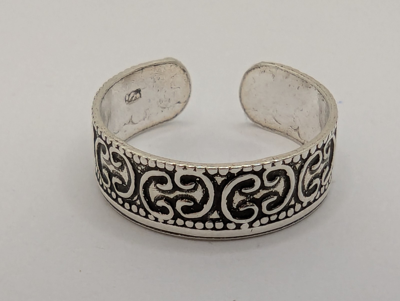 Sterling Silver Toe Ring. Filigree Design. Adjustable Size. 925 Sterling Silver