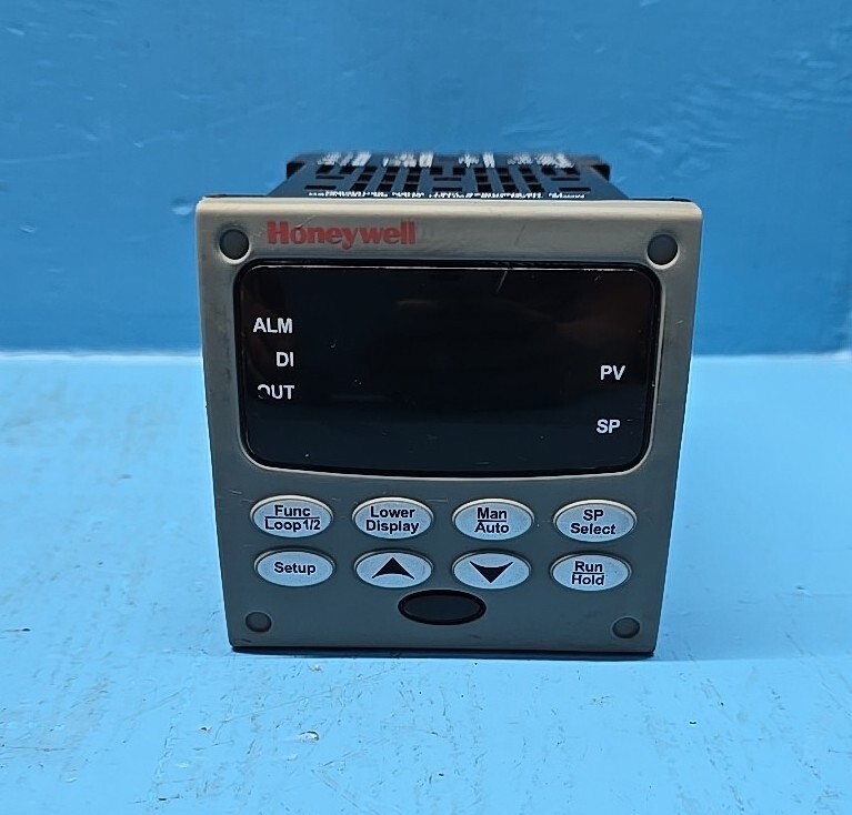 HONEYWELL  DC3500-E0-0000-200-10000-E0-0 UDC3500 Controller