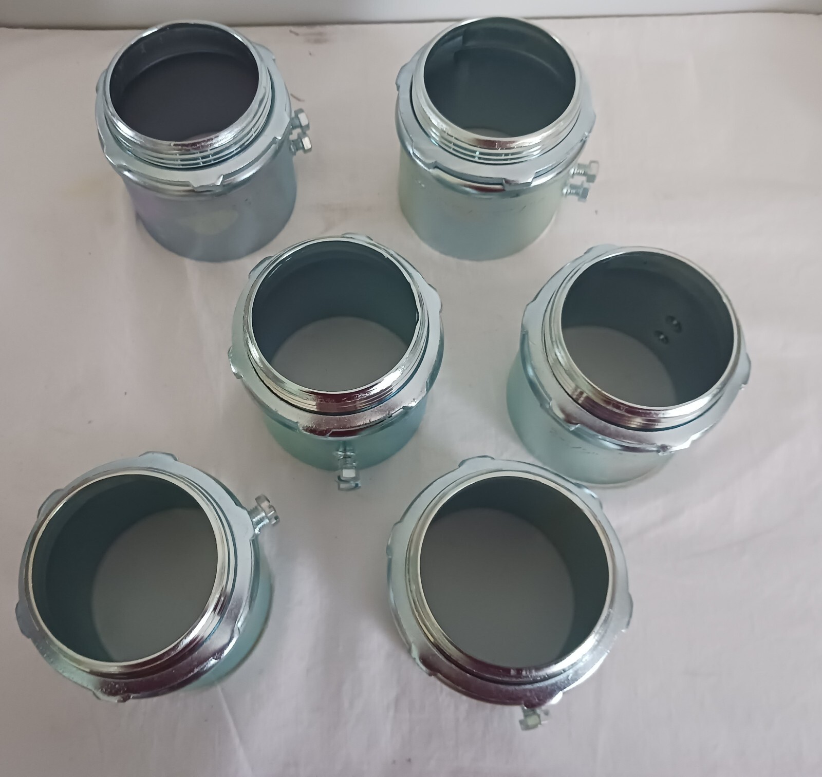 RACO 2140 Rigid 2 1/2" Conduit Connectors Steel,. (Lot of 6). NEW. Free Shipping