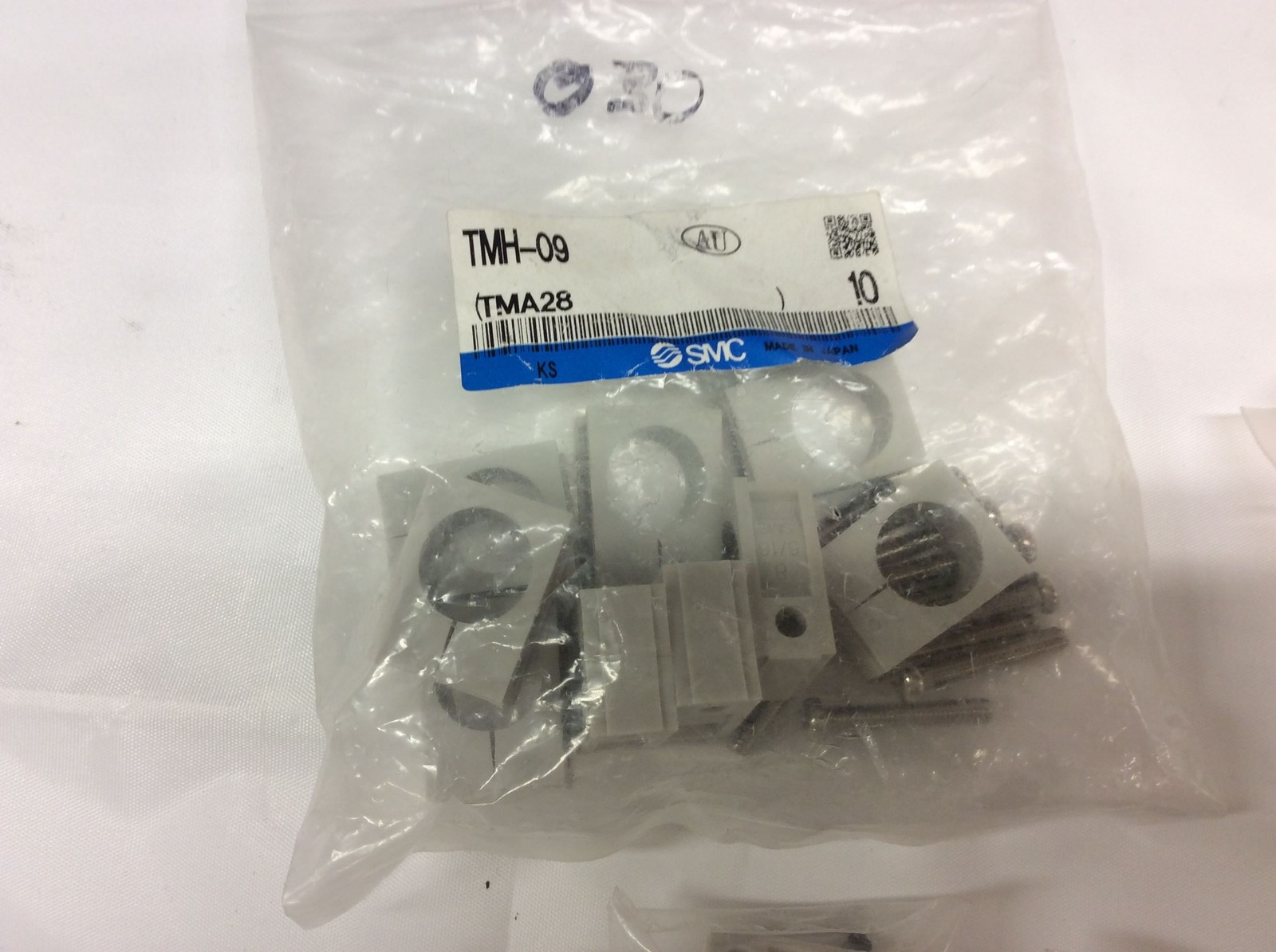 SMC TMH-09 Inline Flow Bracket Lot of 20