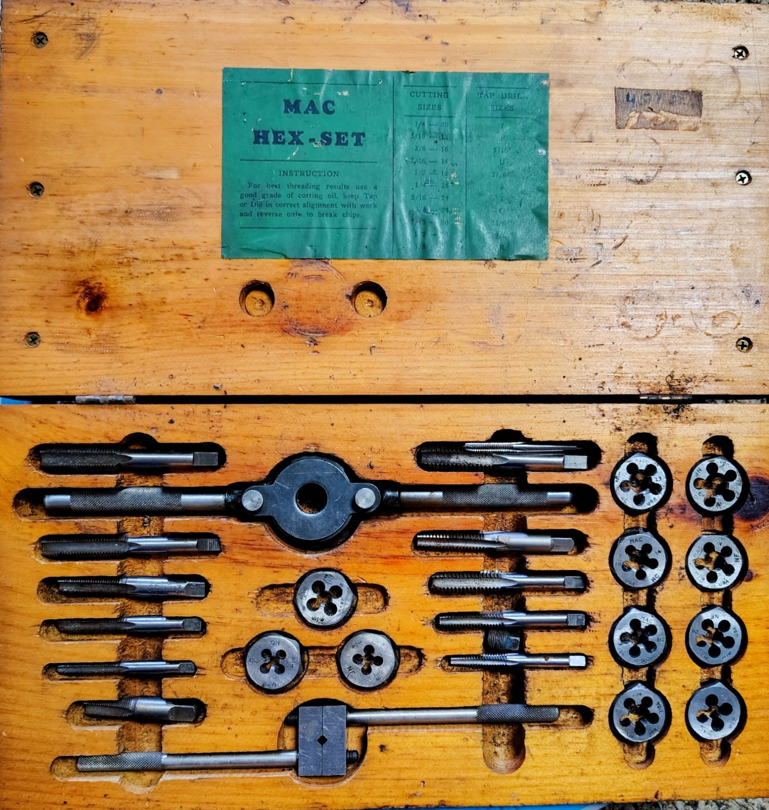MAC Tools Tap & Die Set Hex Set Vintage Wooden Case Tools