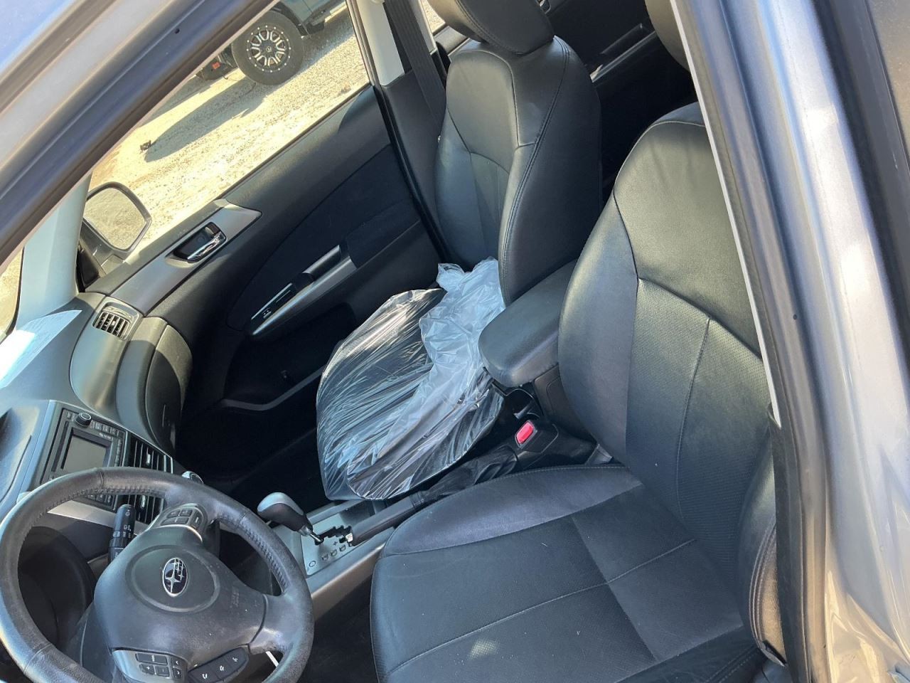 FORESTER 2013 Glove Box 4997829