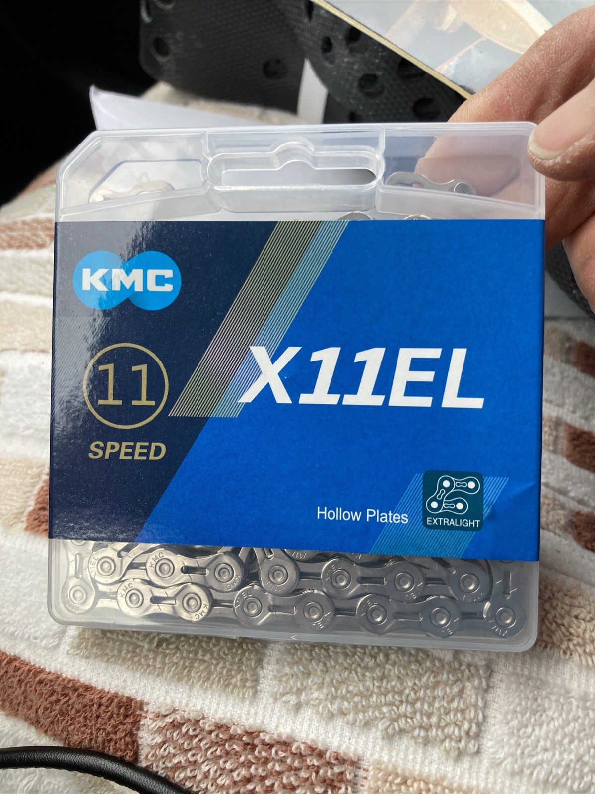 KMC X11EL 11-Speed Chain Silver 1/2”x128” Bicycle Chain Hollow Plates Extralight