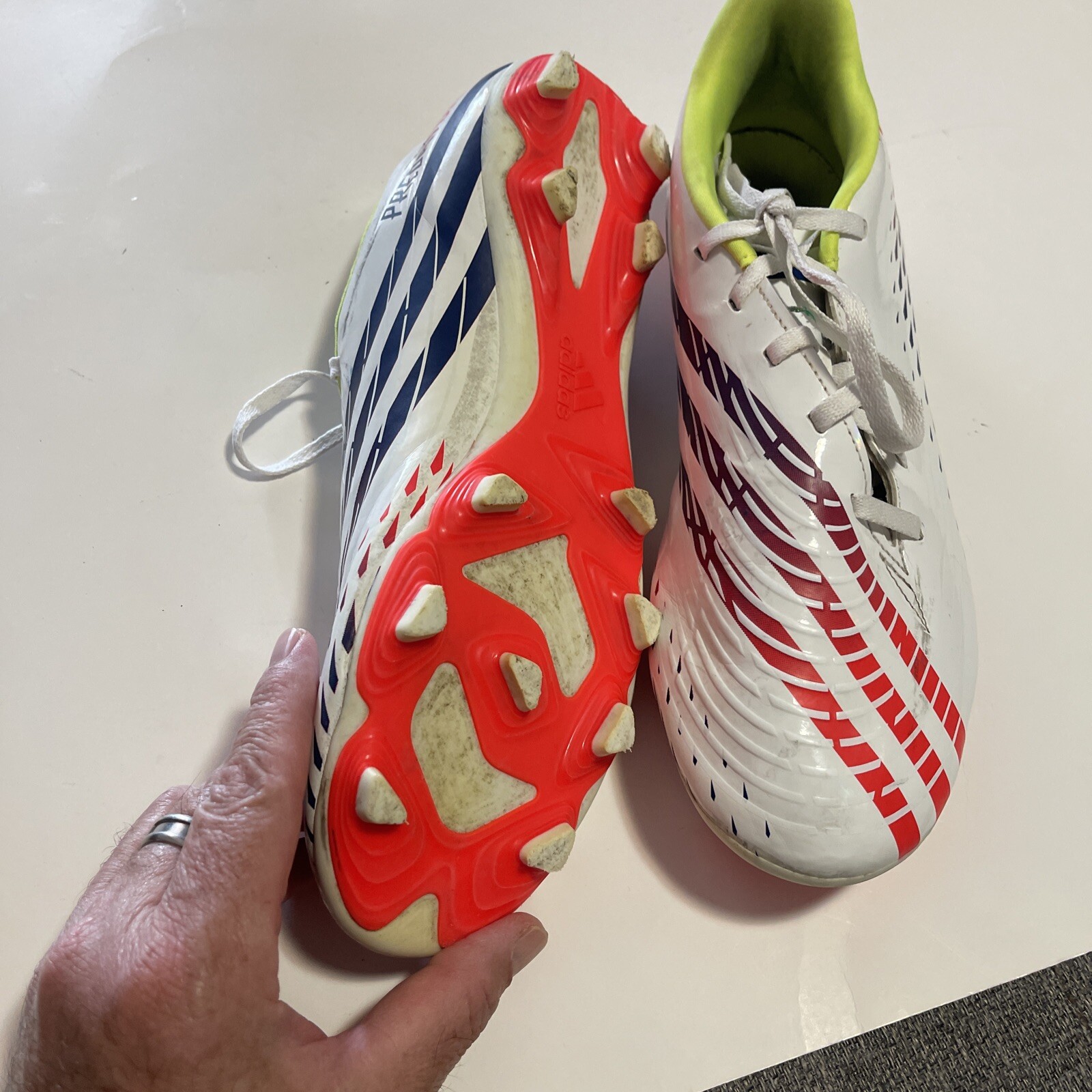 adidas Predator Edge.4 S FXG Soccer Cleats Men 11.5 Pre-owned