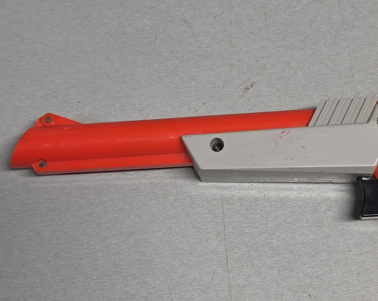 Nintendo Zapper Light Gun Controller for NES Model NES-005 Gray Orange
