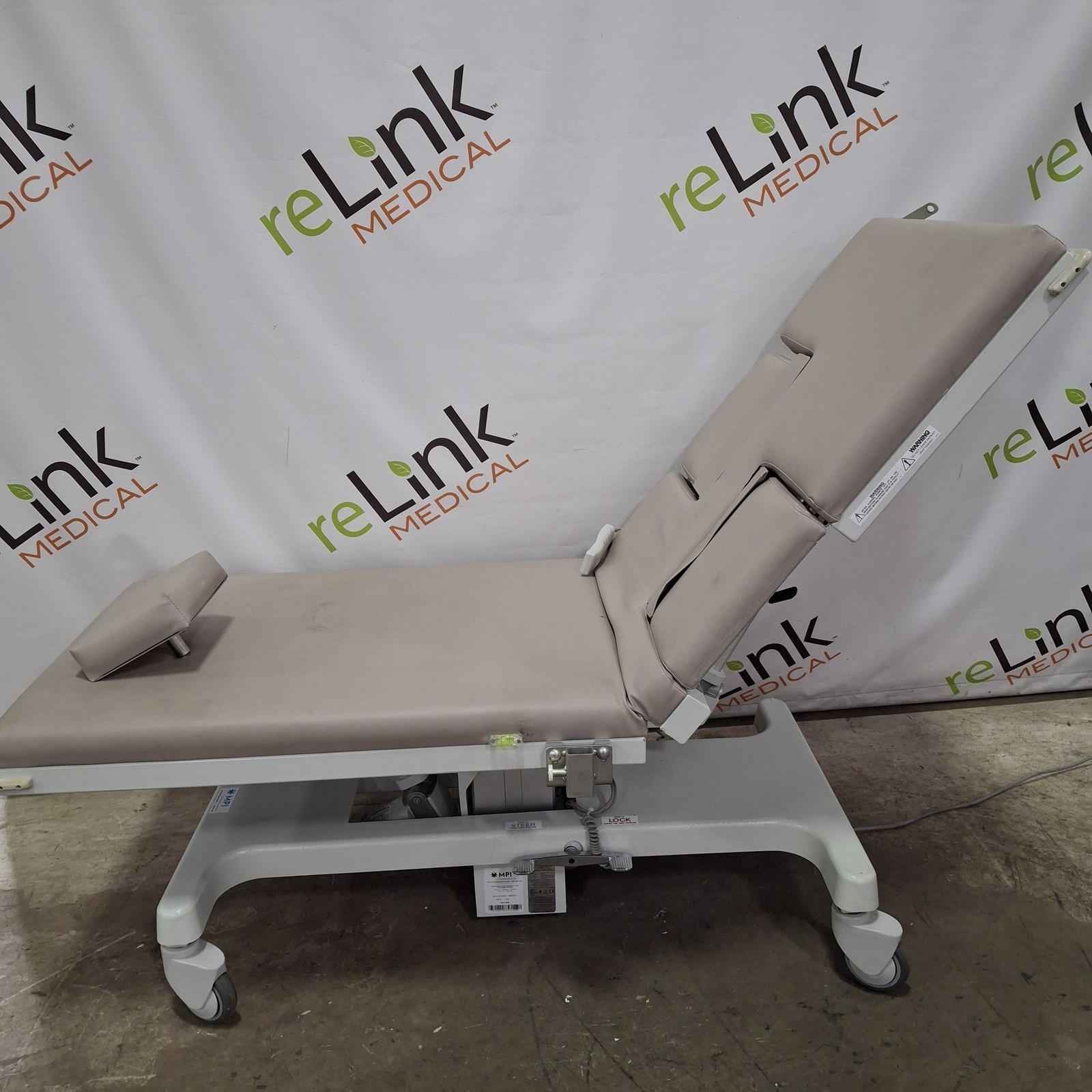 Medical Positioning, Inc. EchoBed Dual 1233 Imaging Table