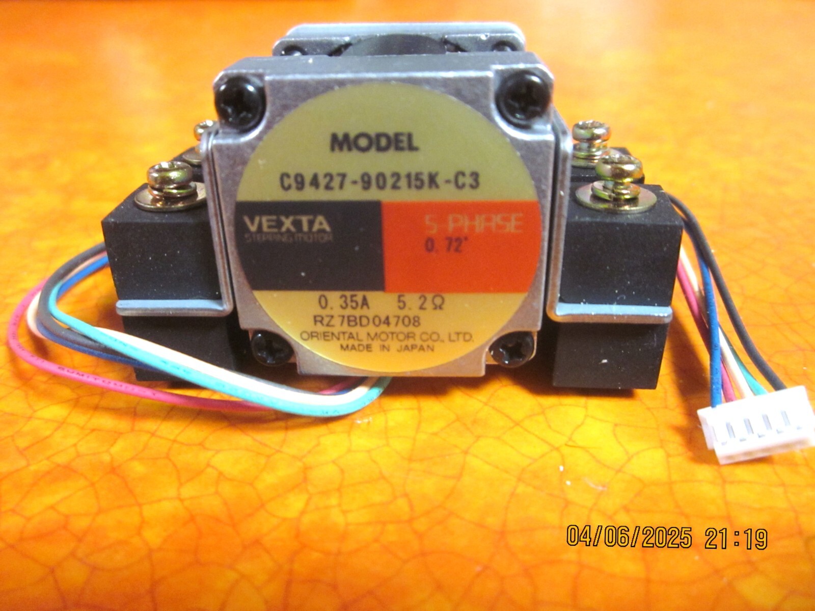 Oriental Motor Co. Vexta C9427-90215K-C3 - 5 Phase  Electric Motor - X2