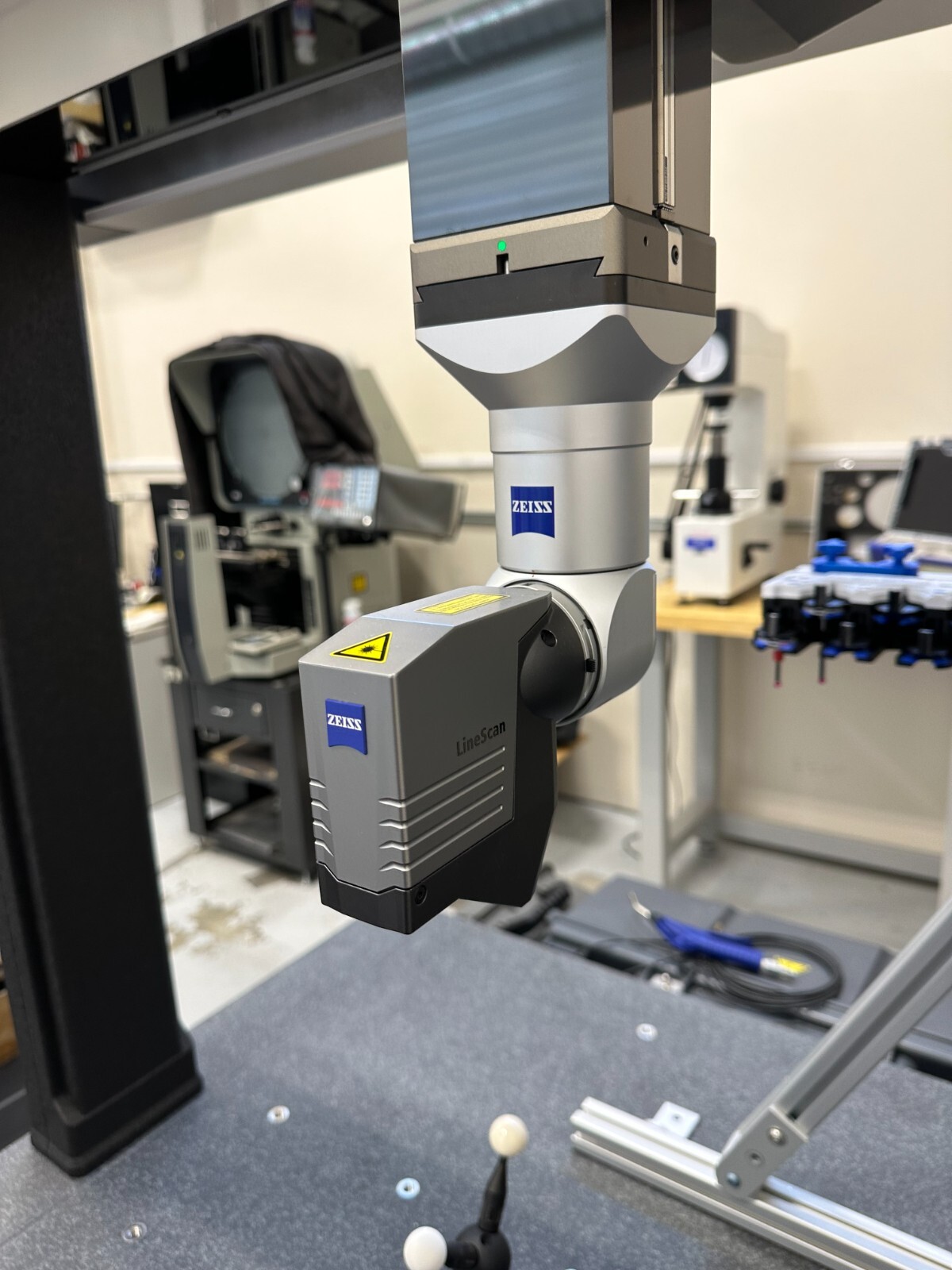 Zeiss XXT - Vast XT Calypso Programming / Hexagon PC DIMS / Mitutoyo MCOSMOS