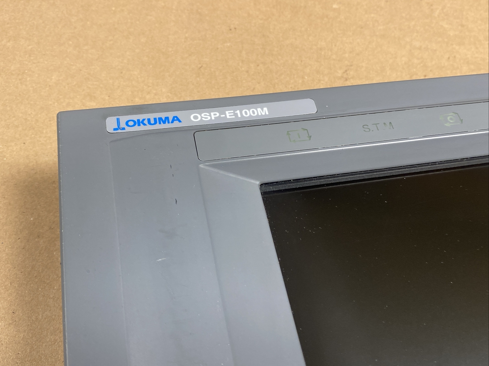 Okuma E0105-653-440 OSP-E100M Touchscreen Operator Panel TFT-E10I 1911-2981 V1.1