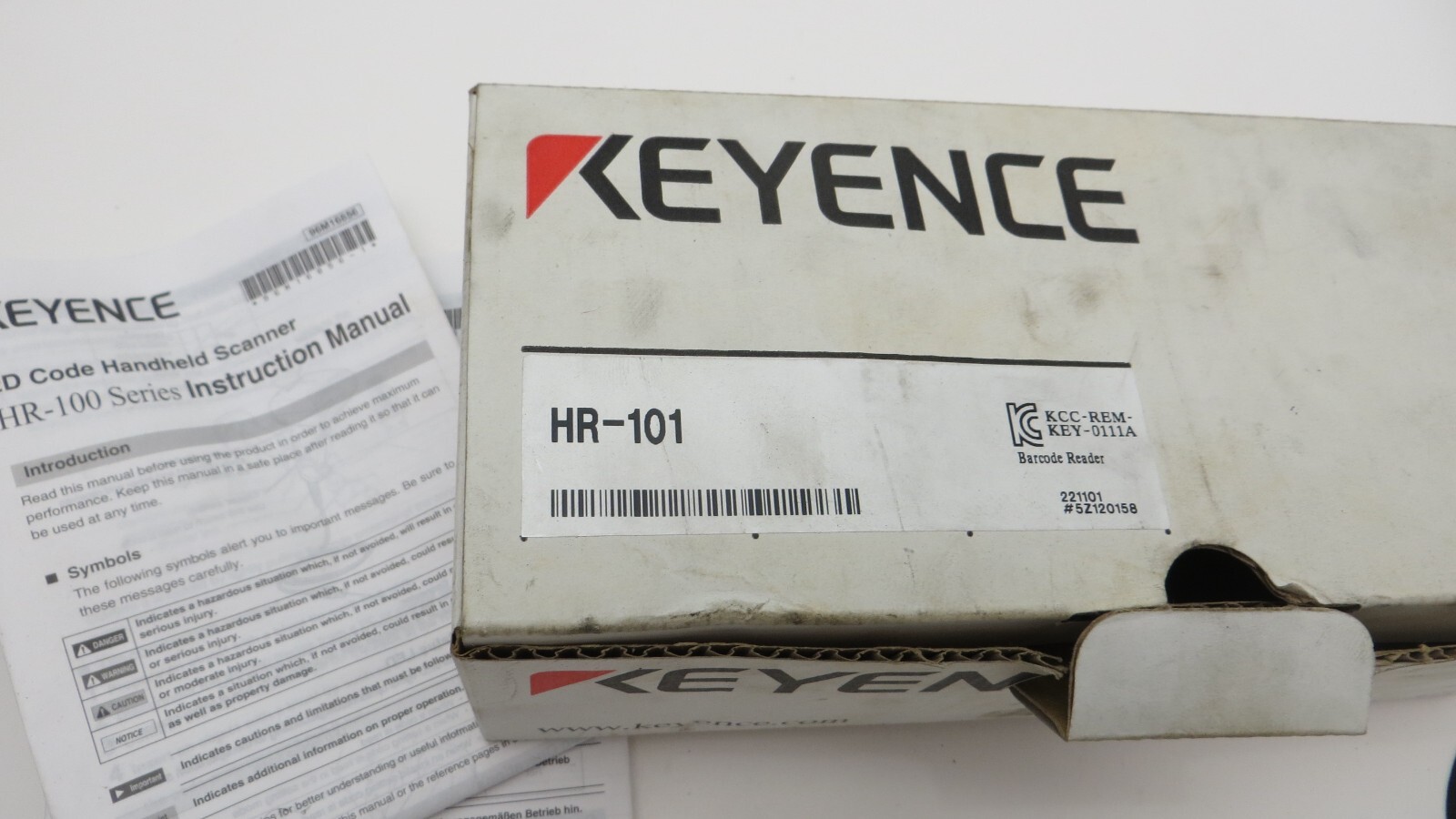 KEYENCE HR101 Barcode Scanner    Black