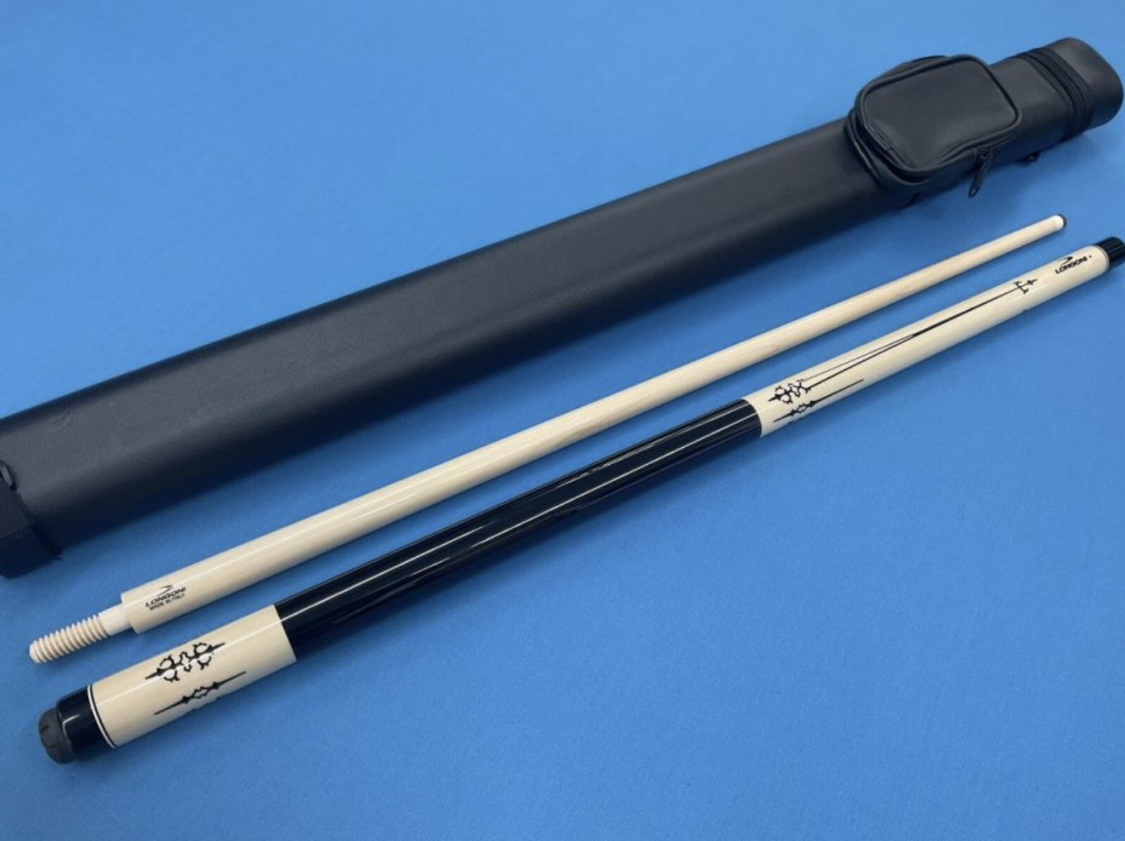 LONGONI CAROM CUE NATURAL WITH 71 cm. SHAFT & HARD CASE ** TO PLAY 3 CUSHIONS