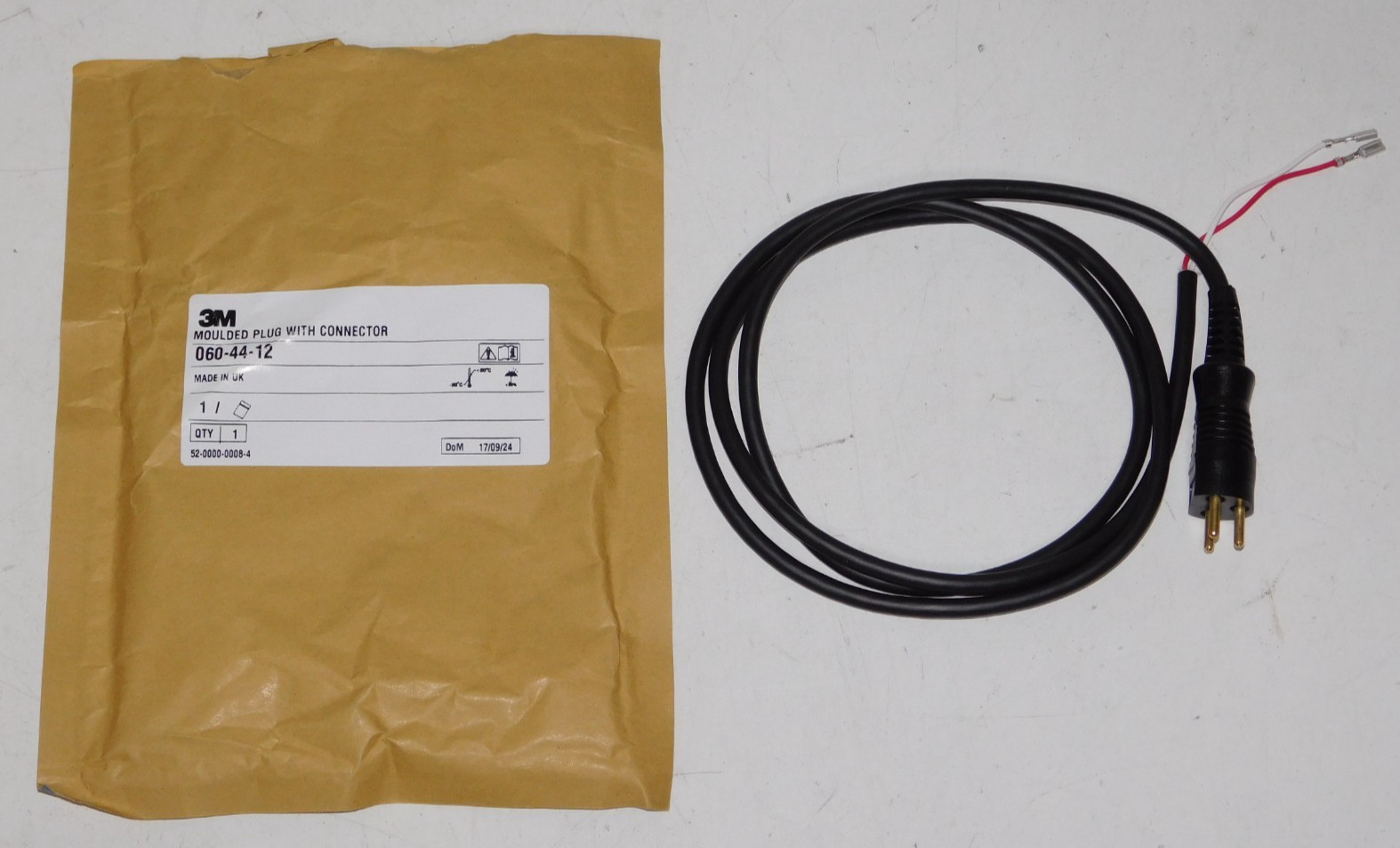 OEM New 3M 060-44-12 Powerflow Moulded Plug w/ Connector Cable 3 Prong Plug Cord