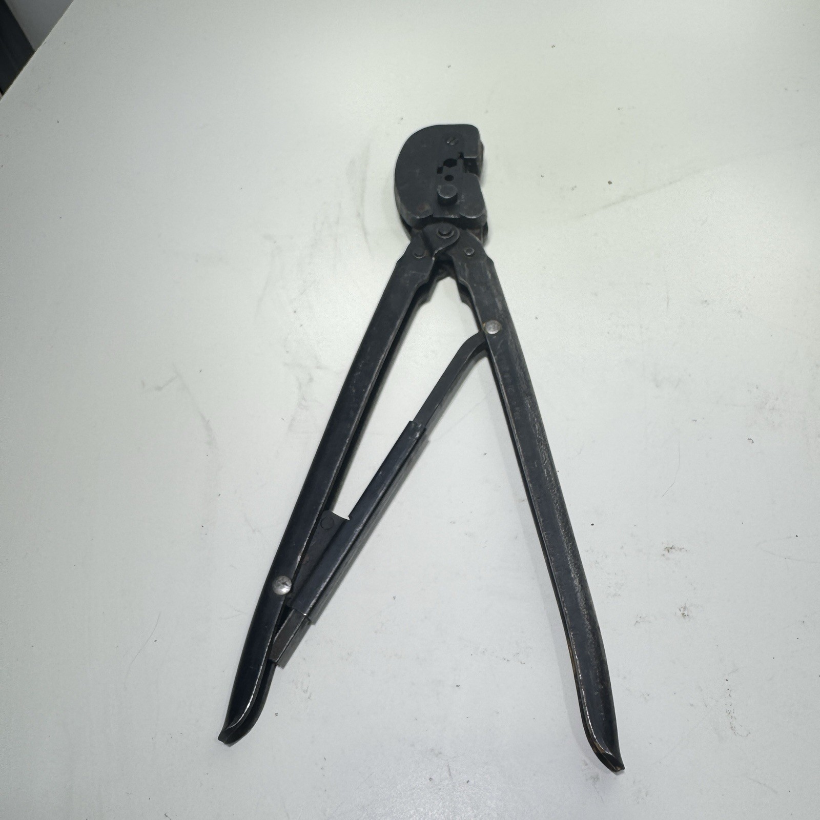 AMP 59050  12-10 OR 16-14 Hand Crimper Crimping Tool *CLEAN* Vintage Military