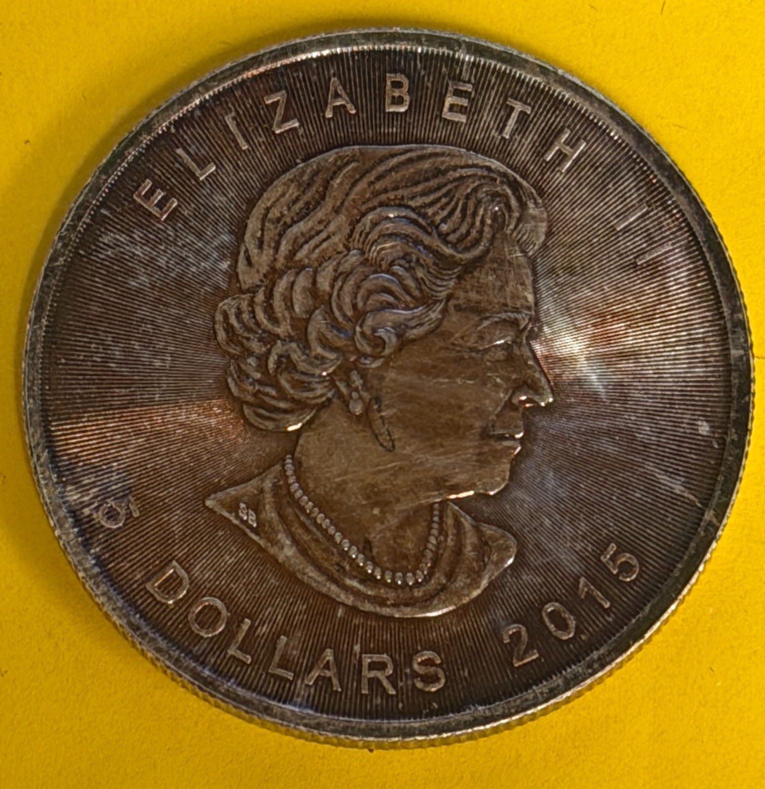 2015 Canada $5 Silver Maple Leaf 1 oz .9999 Fine Queen Elizabeth II (JB)