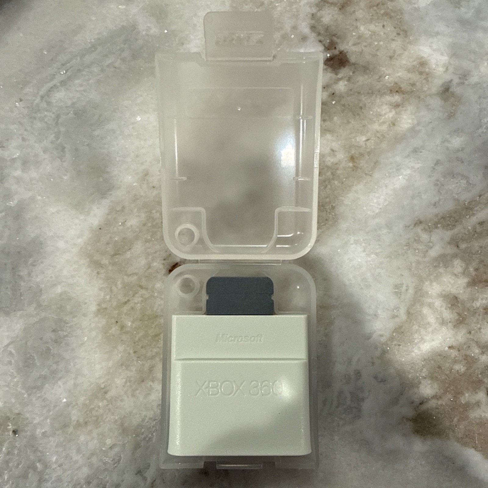 Official OEM Genuine Microsoft Xbox 360 64MB Memory Card Unit