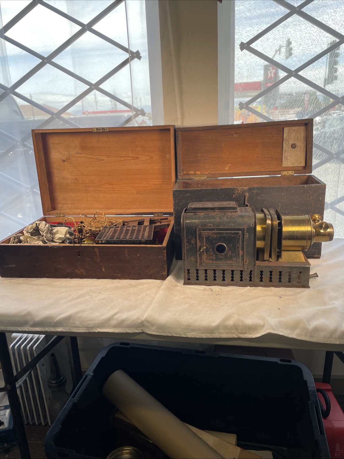 1890s Walter Tyler's Helioscopic Lantern With Box Of Accessories Working !!