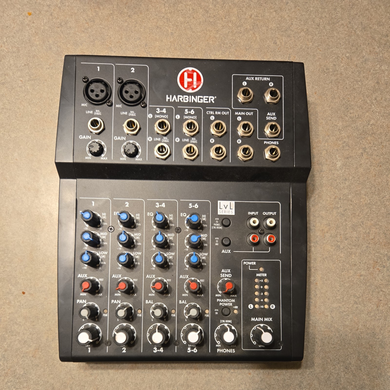 Harbinger L802 8 Channel Compact Mixer