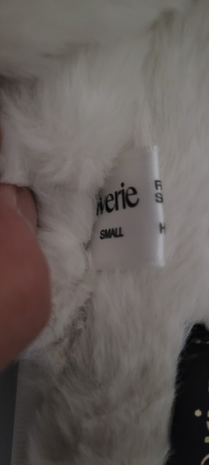 Averie Fluffy Crossover Slippers
