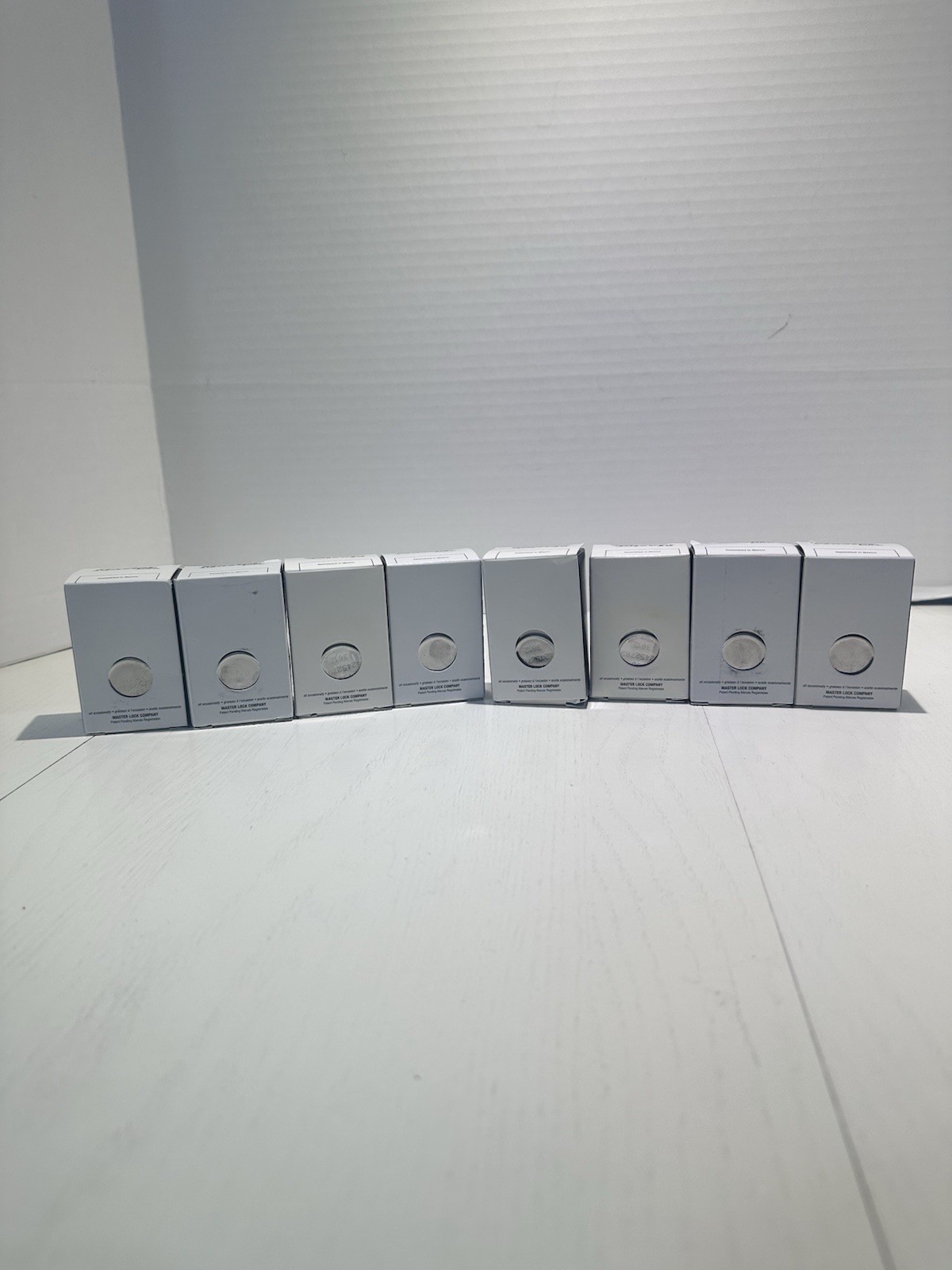 8 Master Lock 1525 Combination Padlocks