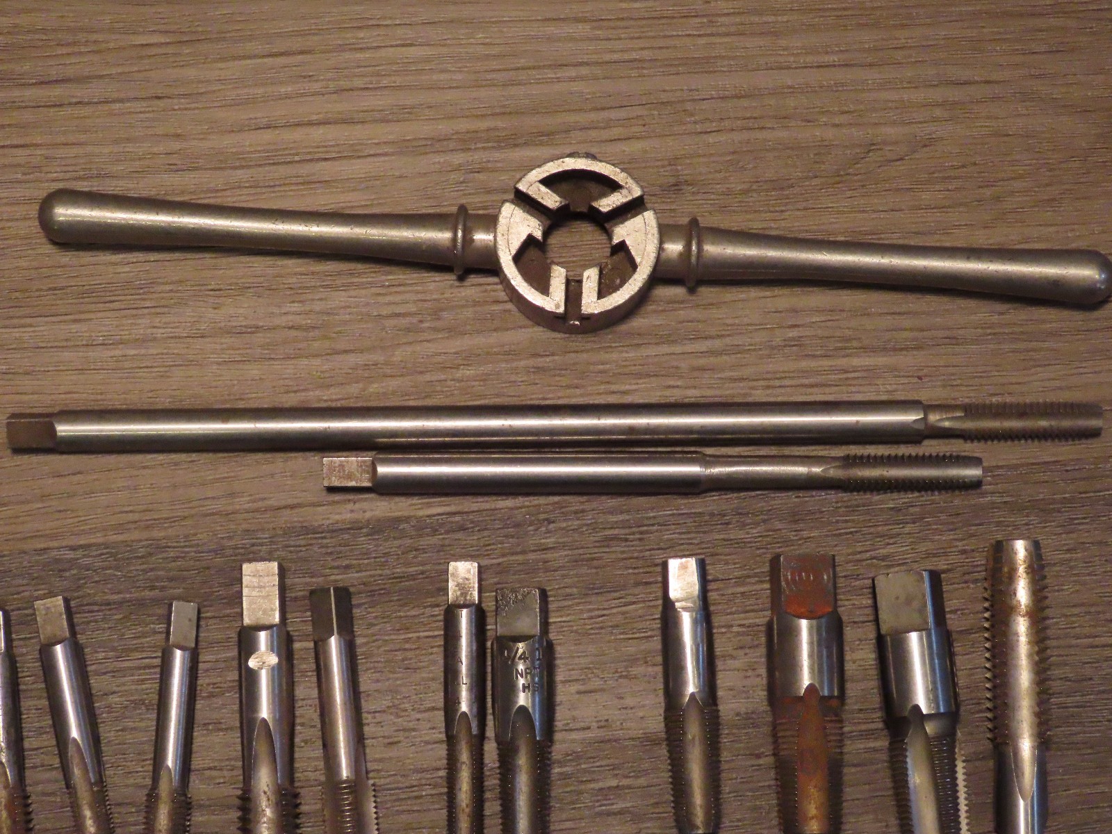 Lot Of Vintage Tap and Die Tools , Bits , Taps Dies Metalwork Tooling Wells
