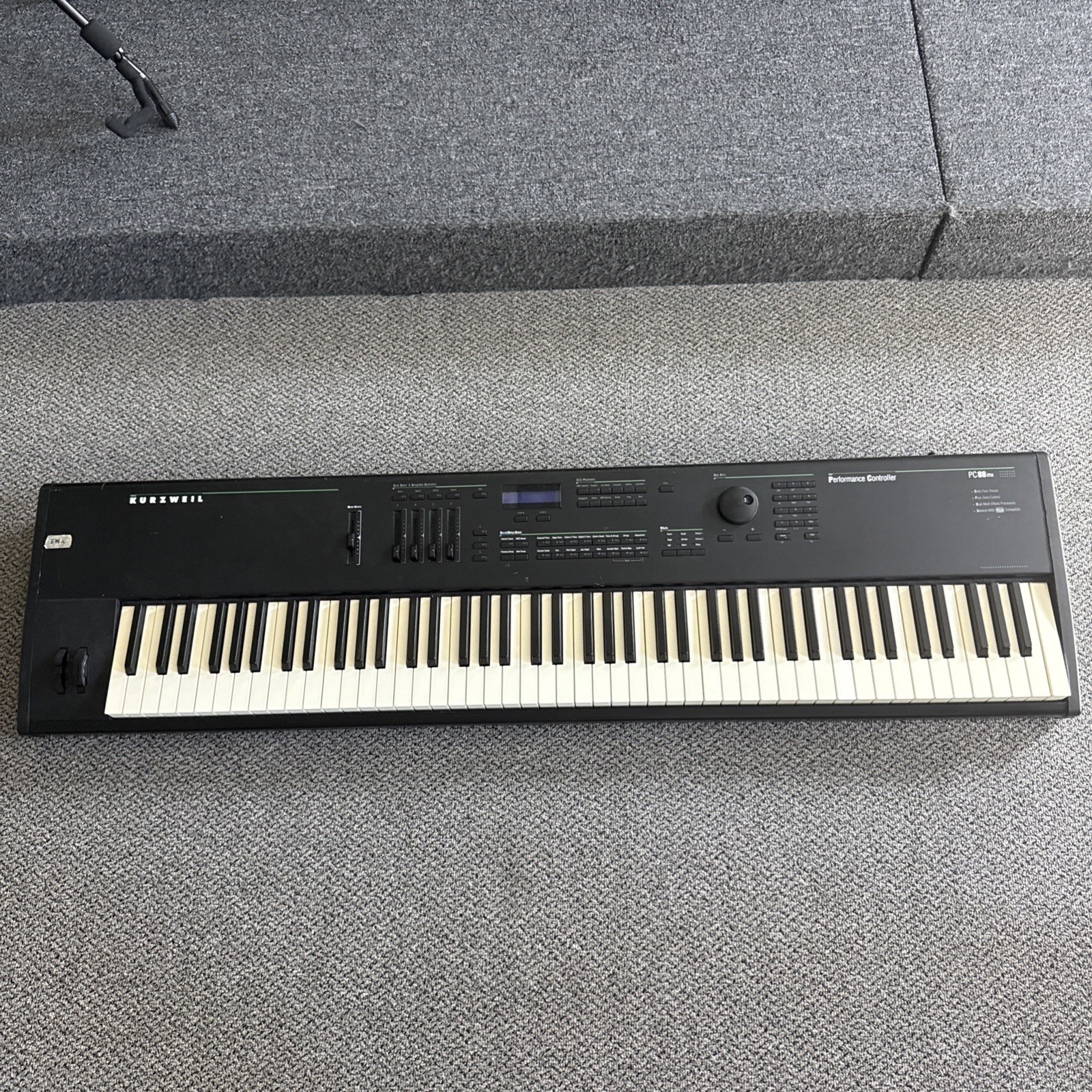 Kurzweil PC88 Performance Controller Keyboard