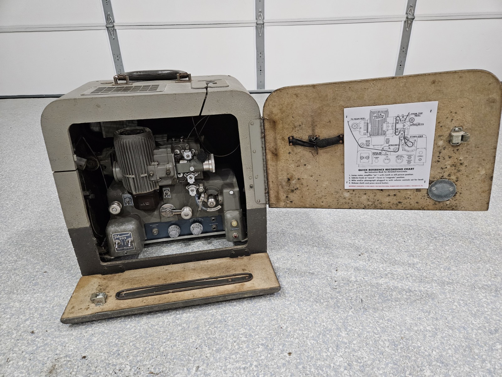 Bell & Howell Filmosound 202 Projector