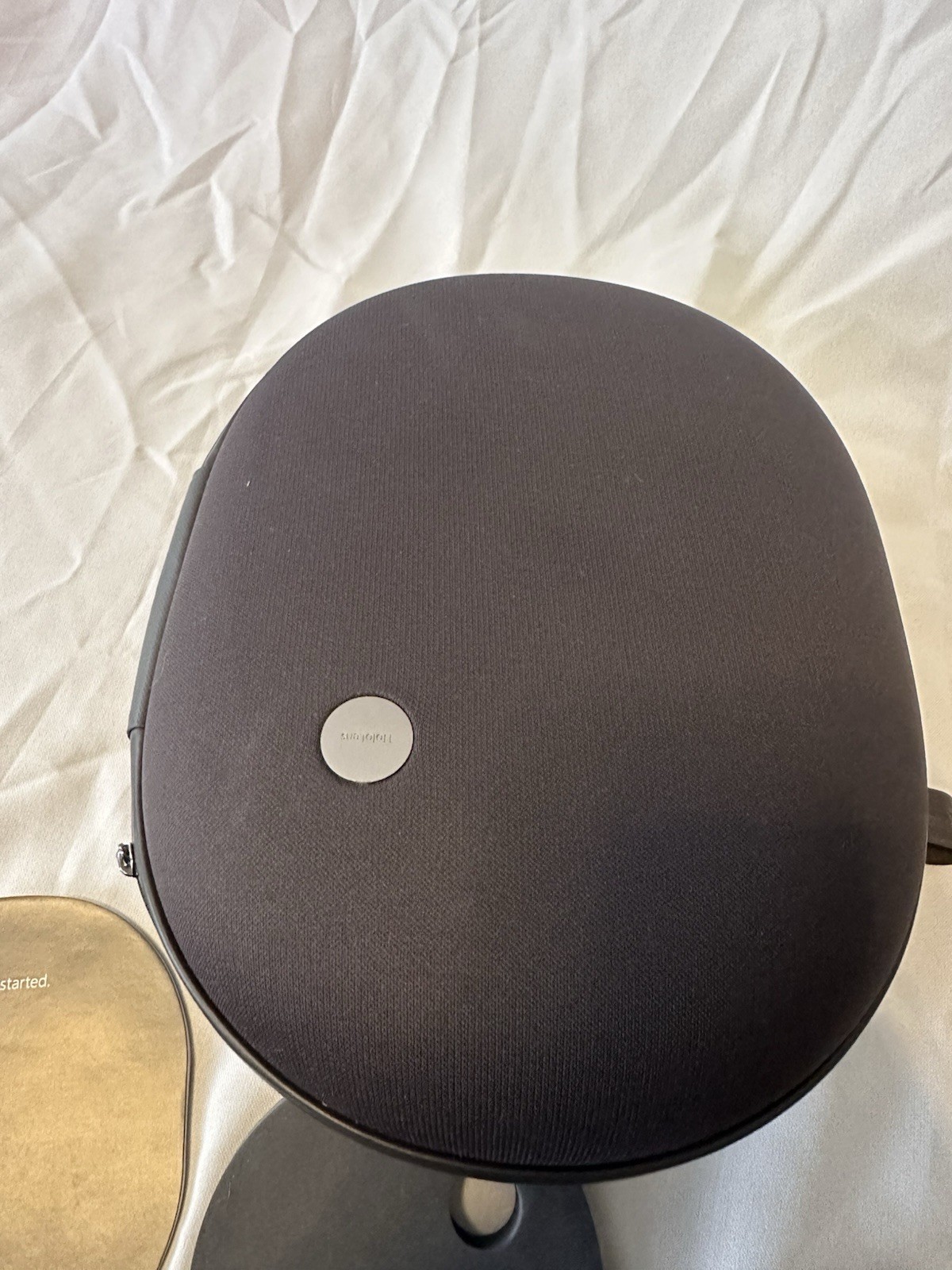 Microsoft HoloLens Developer Edition 1st Generation & Genuine Carry Case