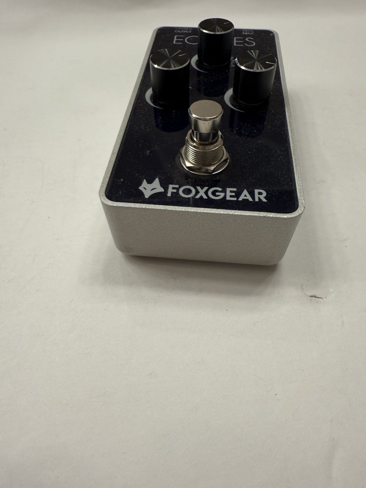 FoxGear Echoes Bucket Brigade Analog Delay Guitar Effect Pedal + Original Box