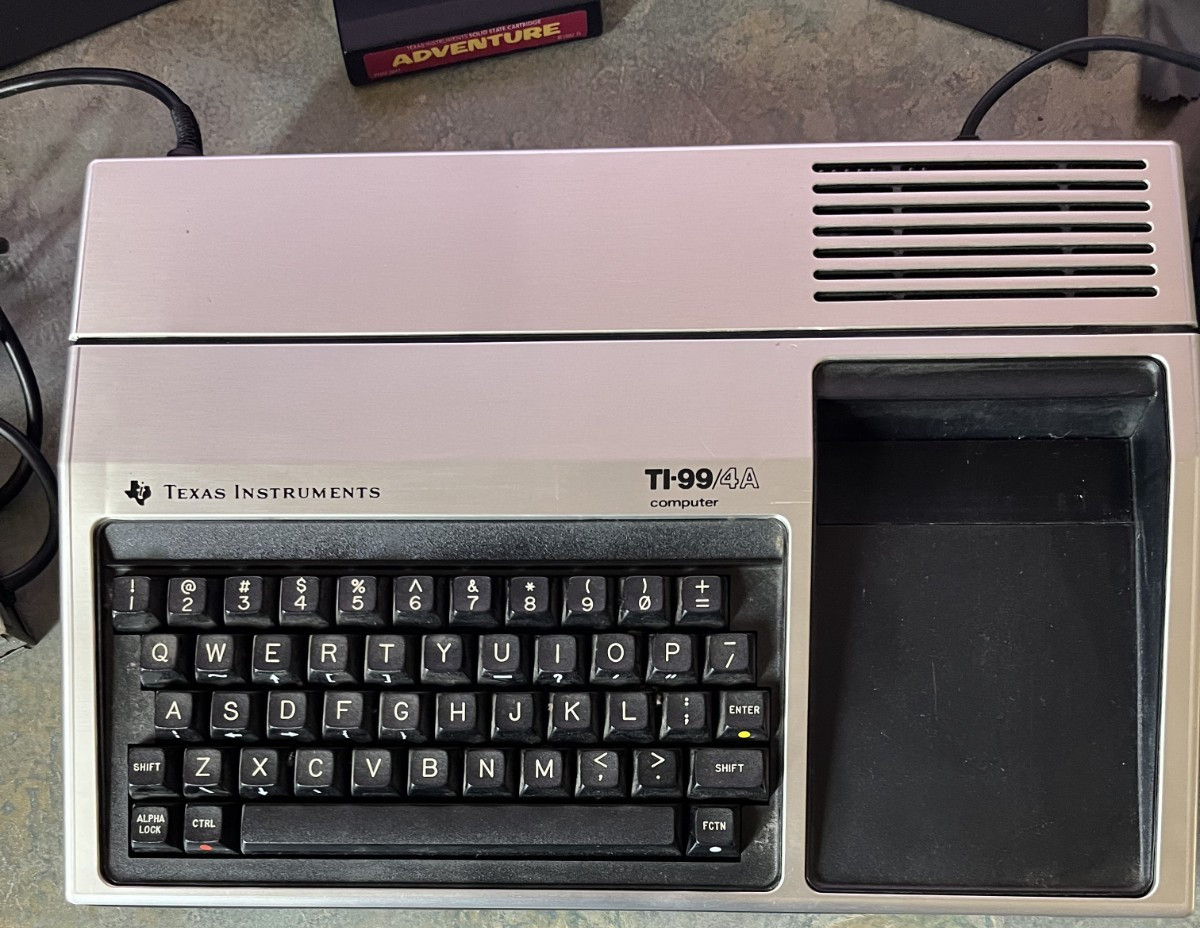 Texas Instruments TI‑99/4A Home Computer System Bundle (Tested, Working)