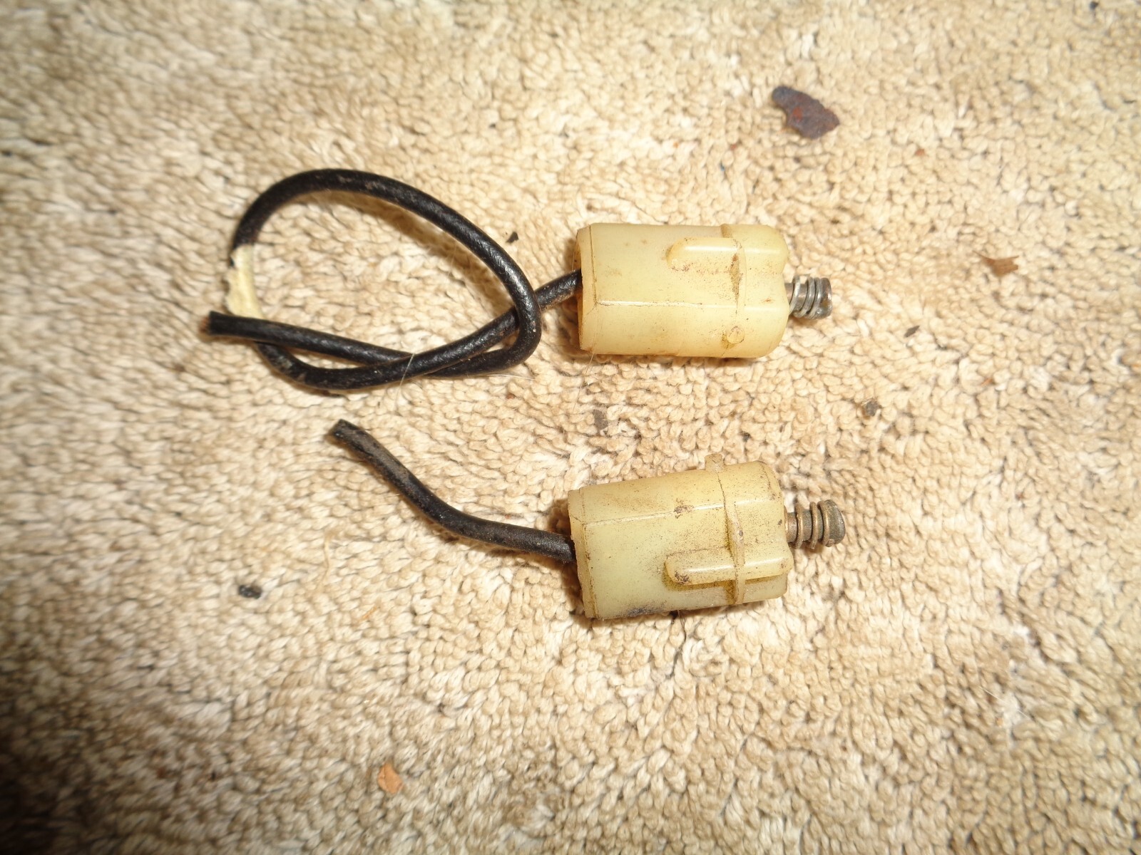 Licese Light  Bulb Wiring Pigtail with contacts, Original Pair.