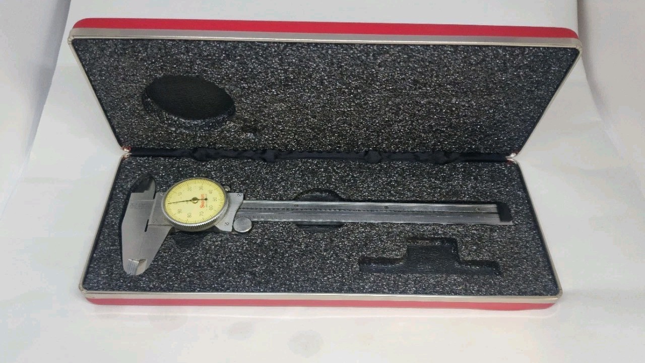 Starrett 120A Hardened Stainless Dial Caliper 0-6" w/ Case .001", American Made