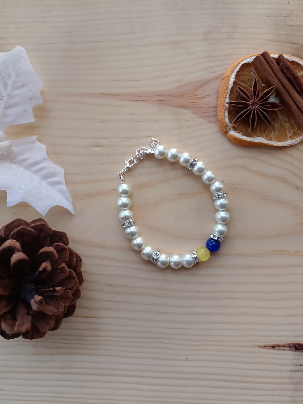 Winter  Stretch Pearl Charm Bracelet