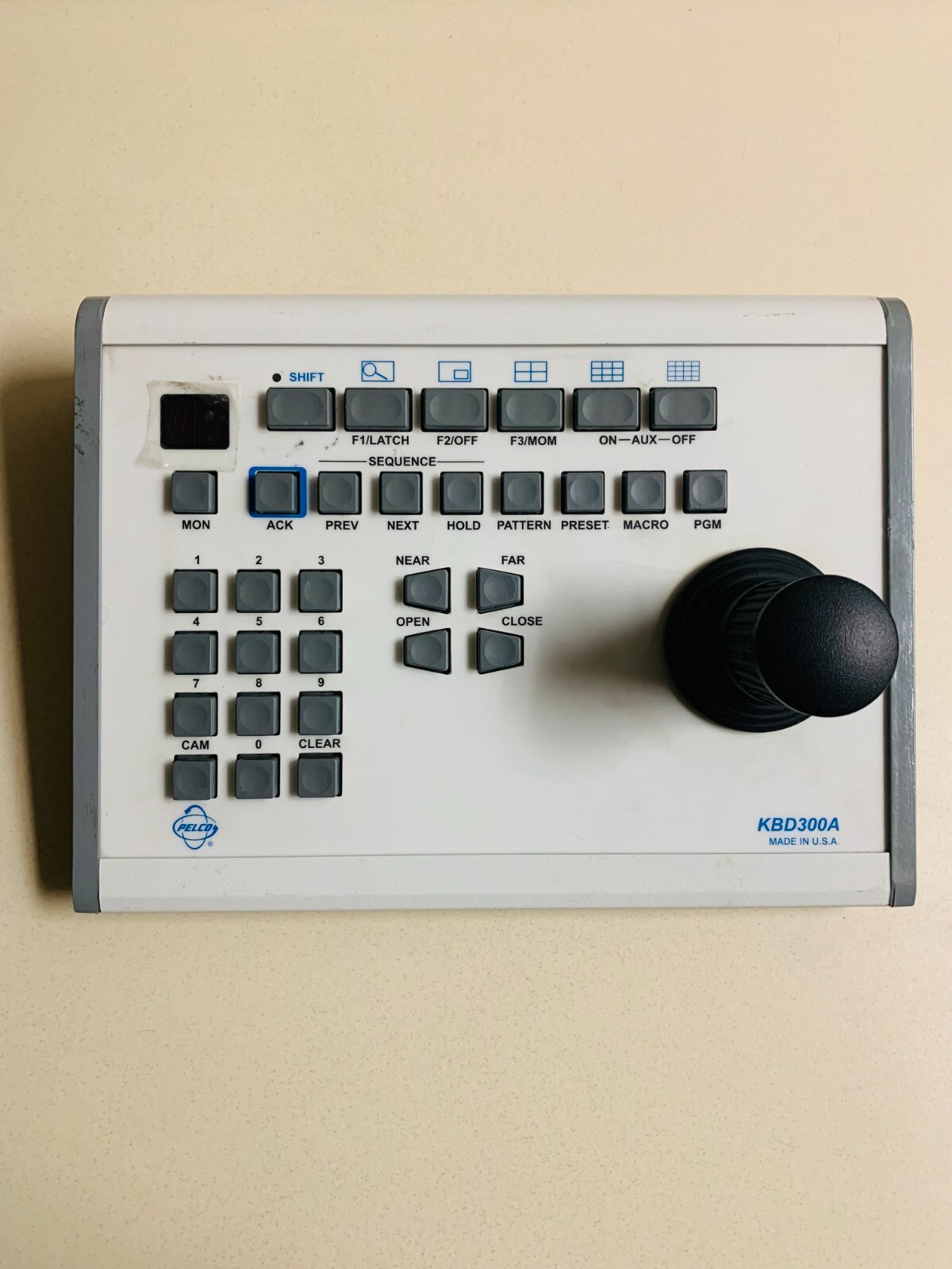 PELCO - KBD300A - JOYSTICK KEYBOARD CONTROLLER