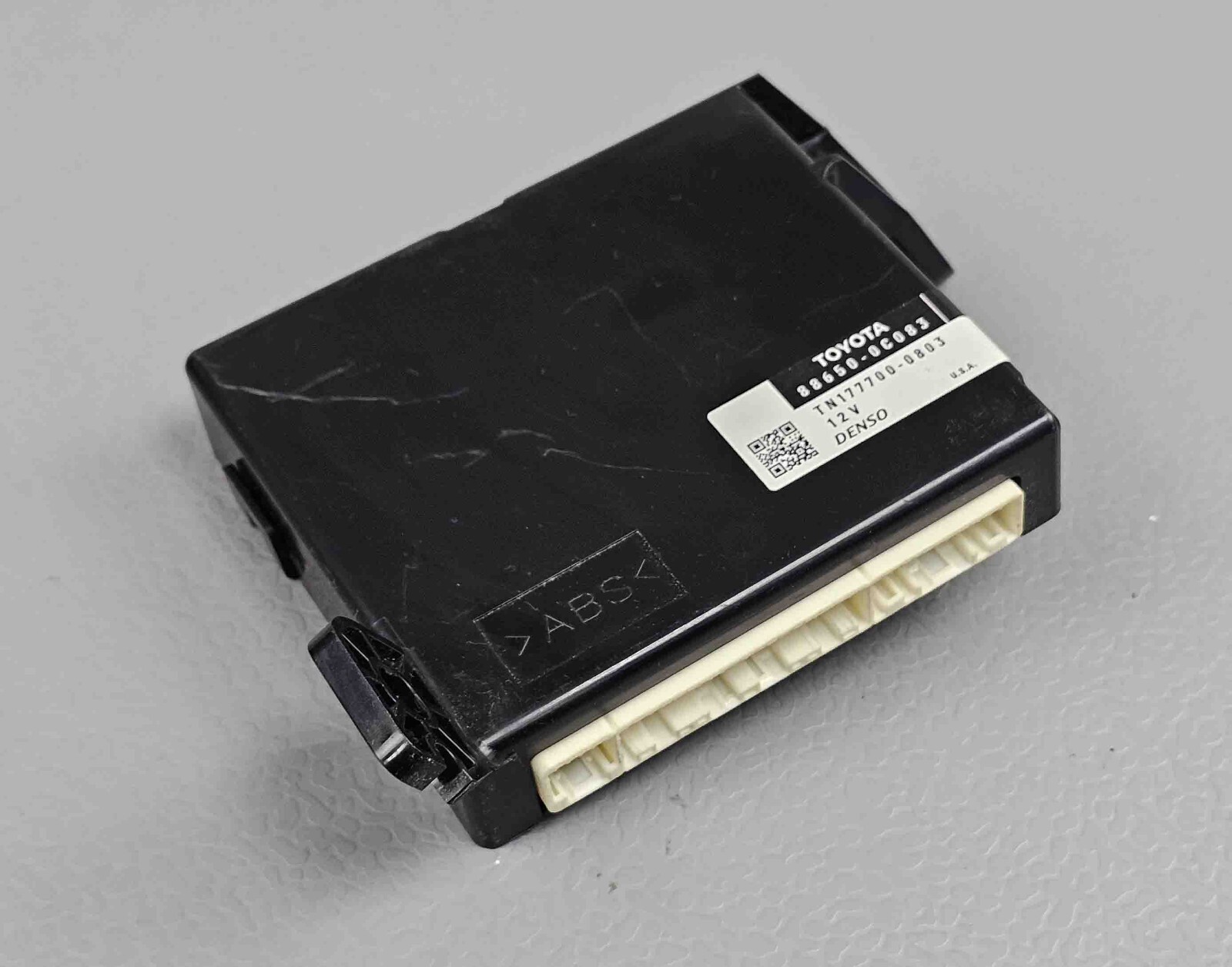 2008-2013 Toyota SEQUOIA A/C Temperature Amplifier Control Module 88650-0C083