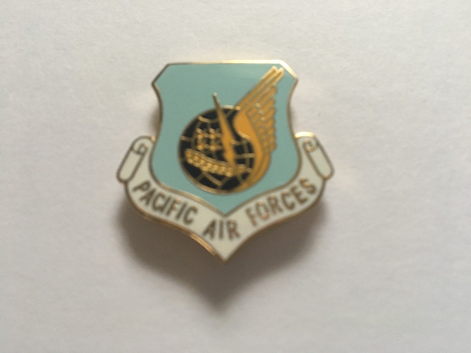 USAF PACIFIC AIR FORCES  HAT PIN MEASURES 1 AND 1/8TH