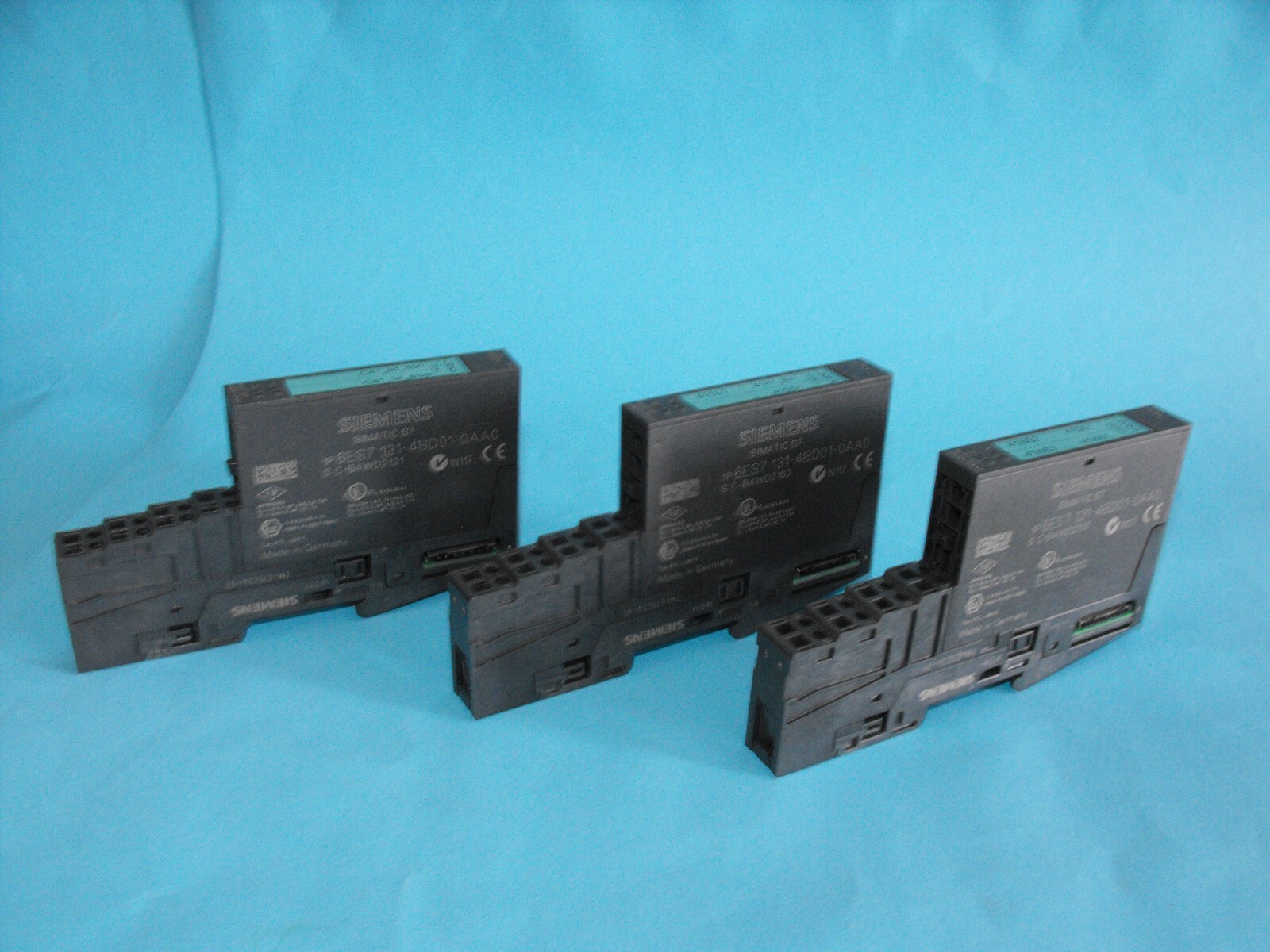 Siemens 6ES7131-4BD01-0AA0+TM-E15C24-01 Terminal Module.USED