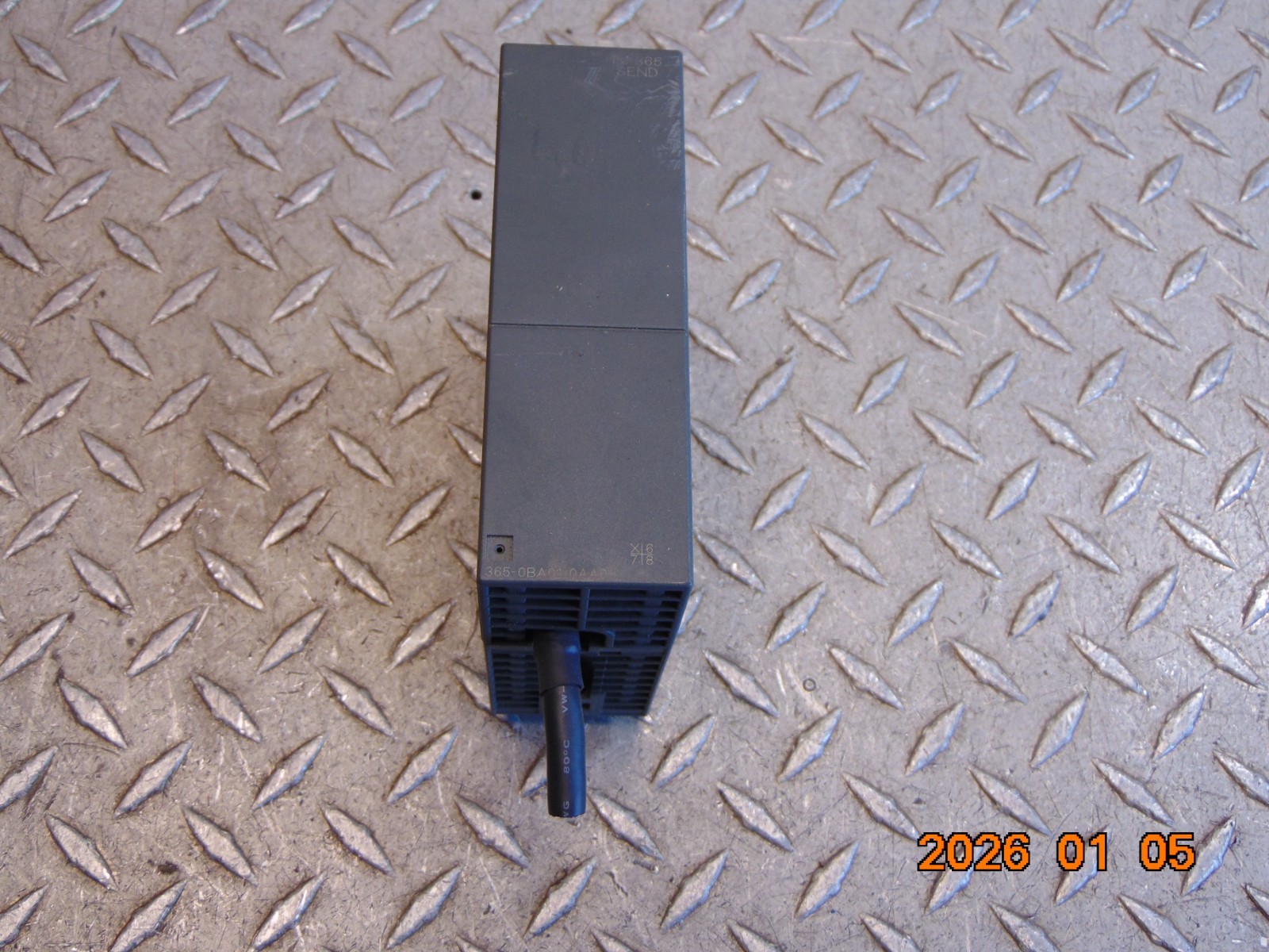 (1) Siemens 365-0BA01-0AA0 Interface Module