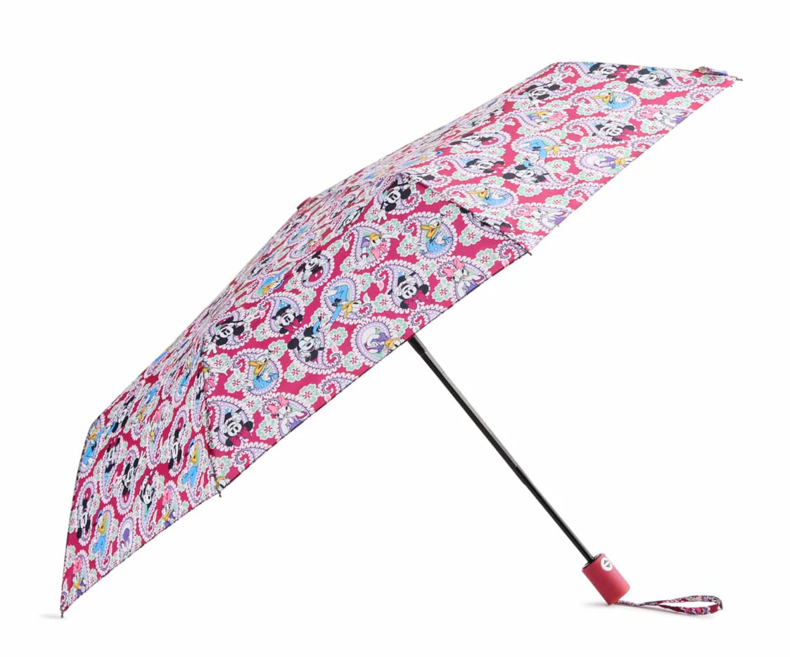 VERA BRADLEY DISNEY MICKEY ESSENTIAL UMBRELLA:NWT PLAYFUL MICKEY AND FRIENDS