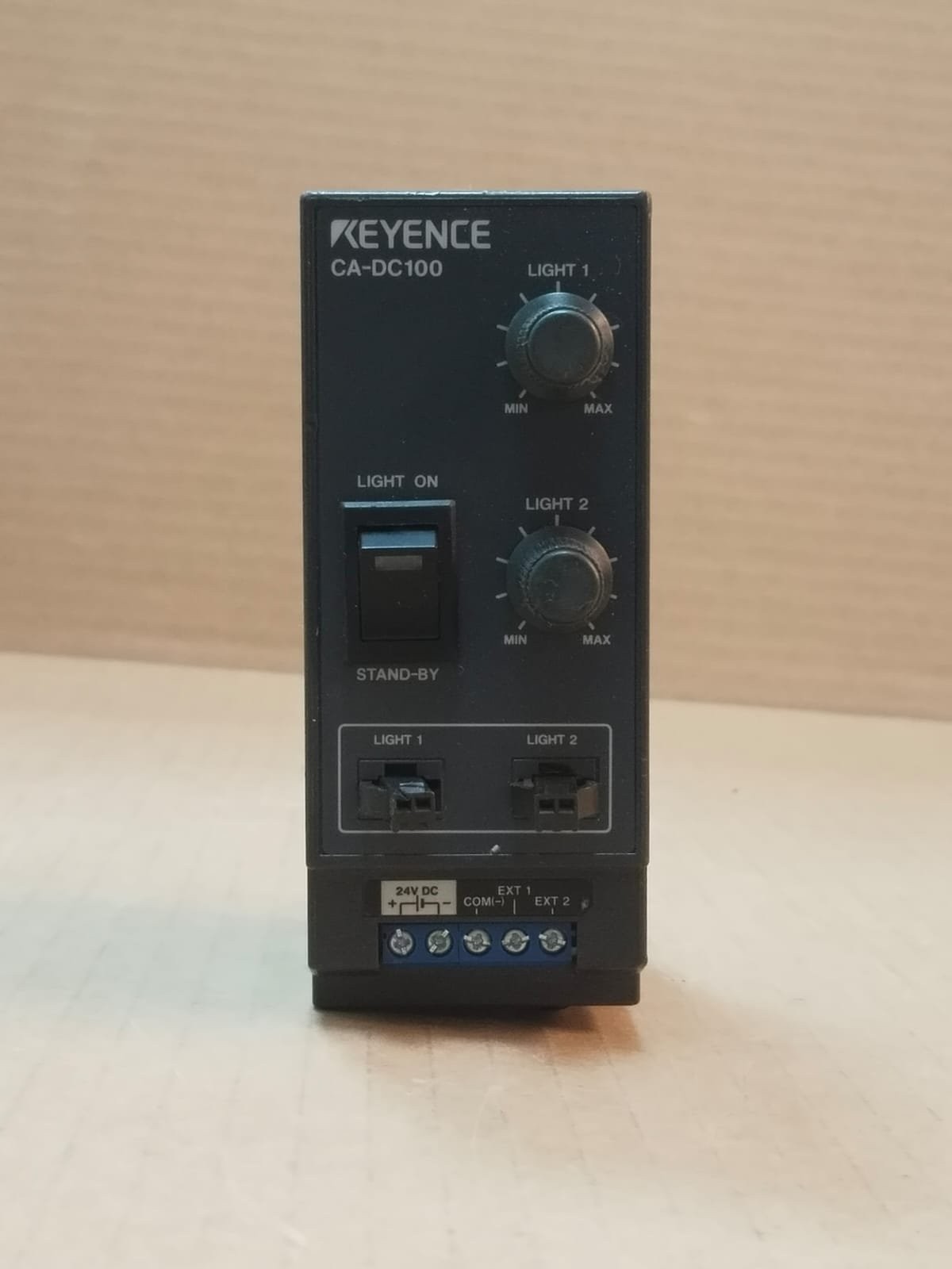 Keyence CA-DC100 Power Supply 24V