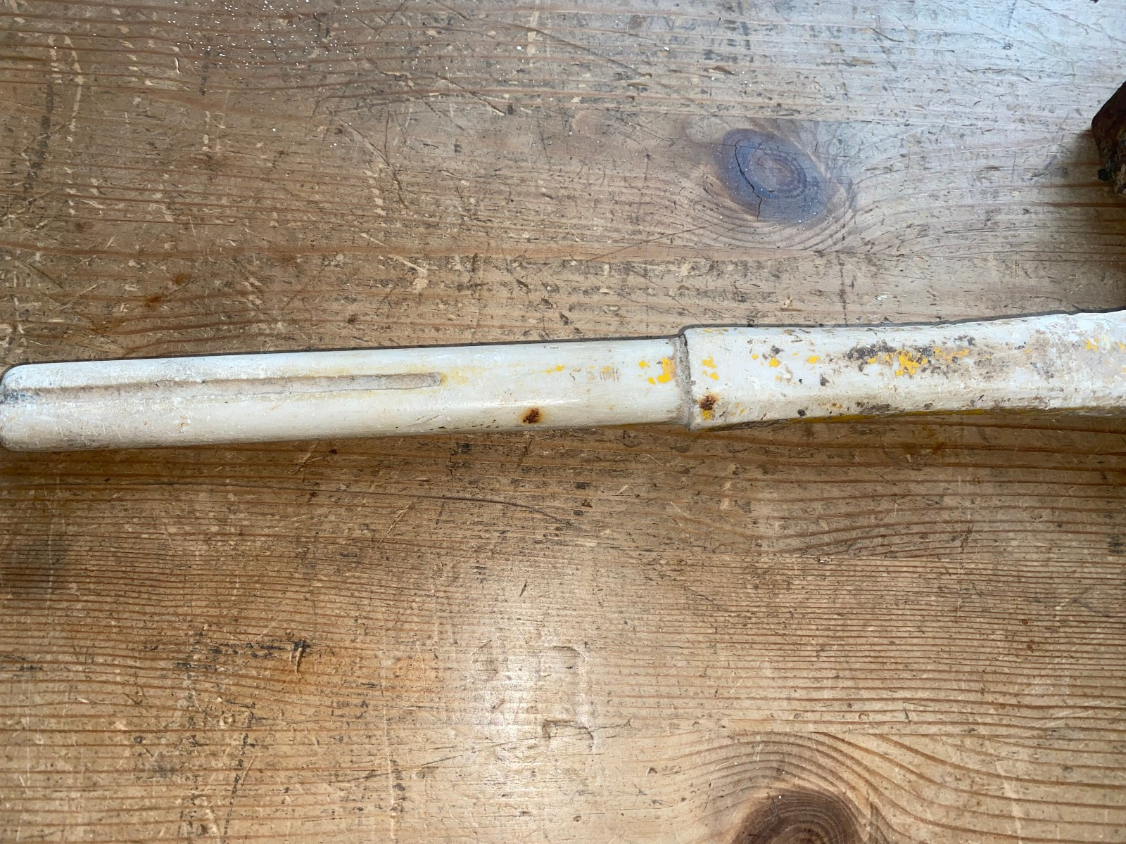 Bricklayer Mason's Hammer With Nylon Grip