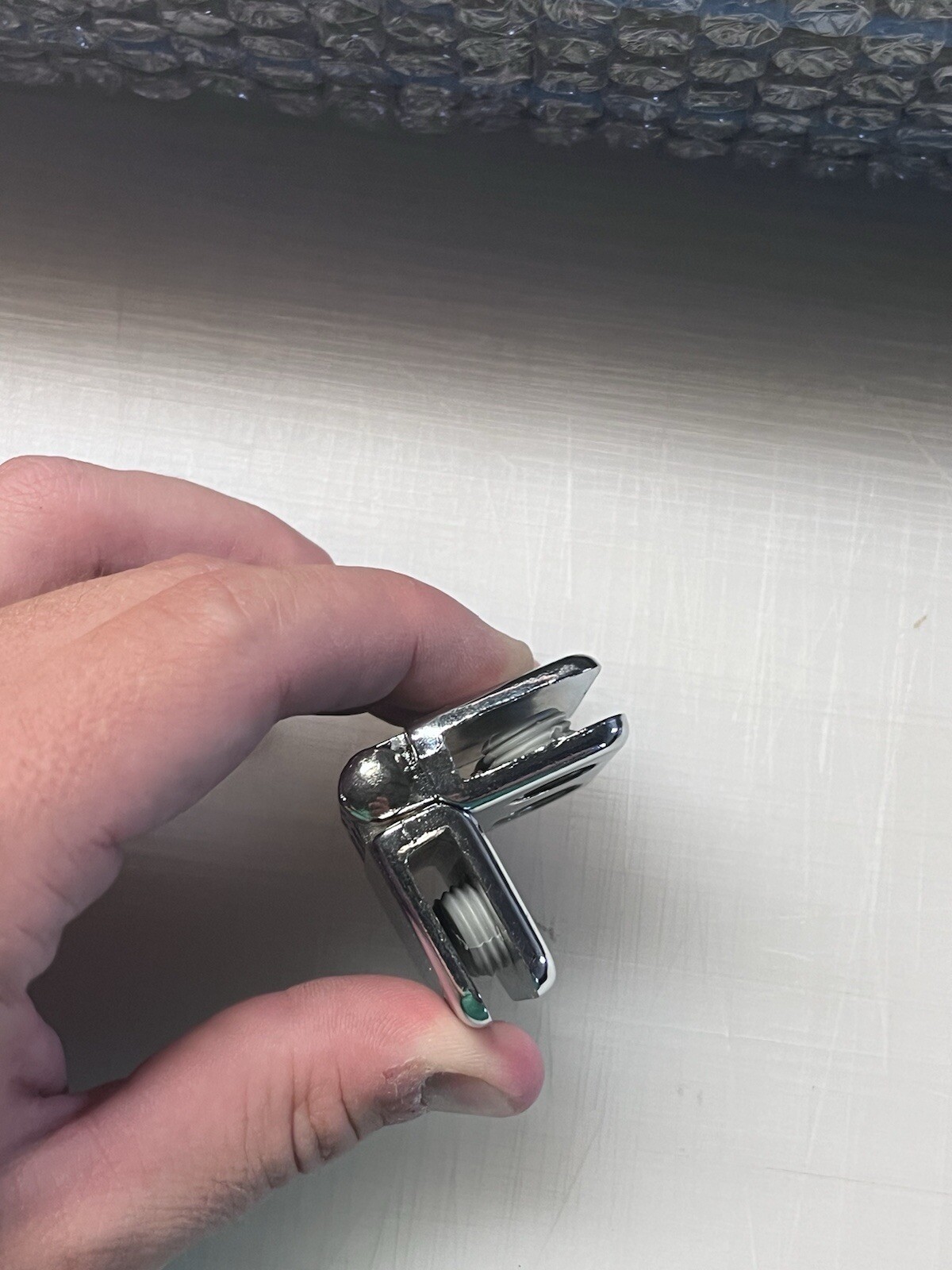 4 Pc Hinge Glass Connector Chrome 3/16'' Tempered Glass Shelf