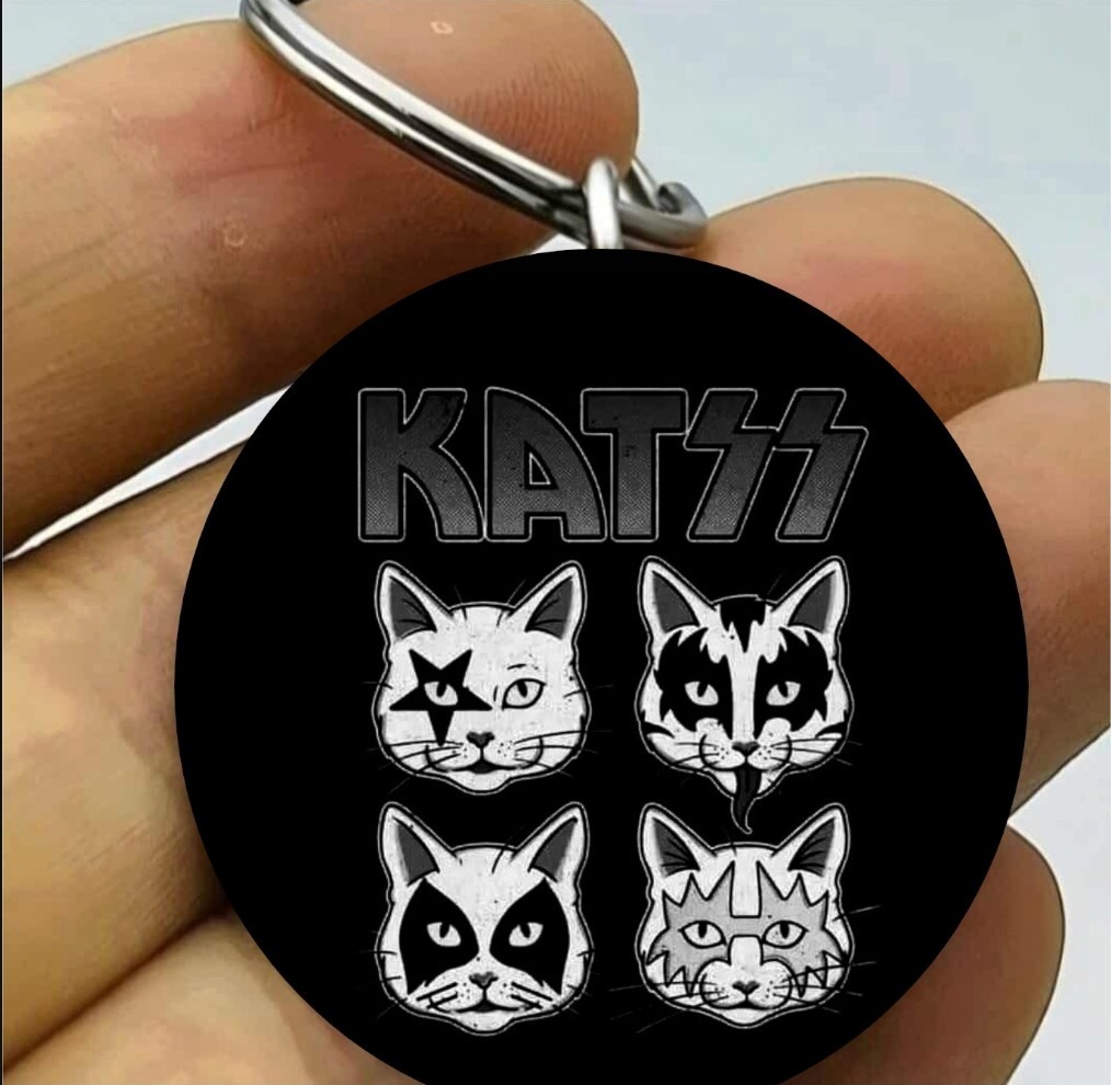 Katss Kitty Cat Pet Animal Mask Face Painting Art Funny Stainless Keychain Cute